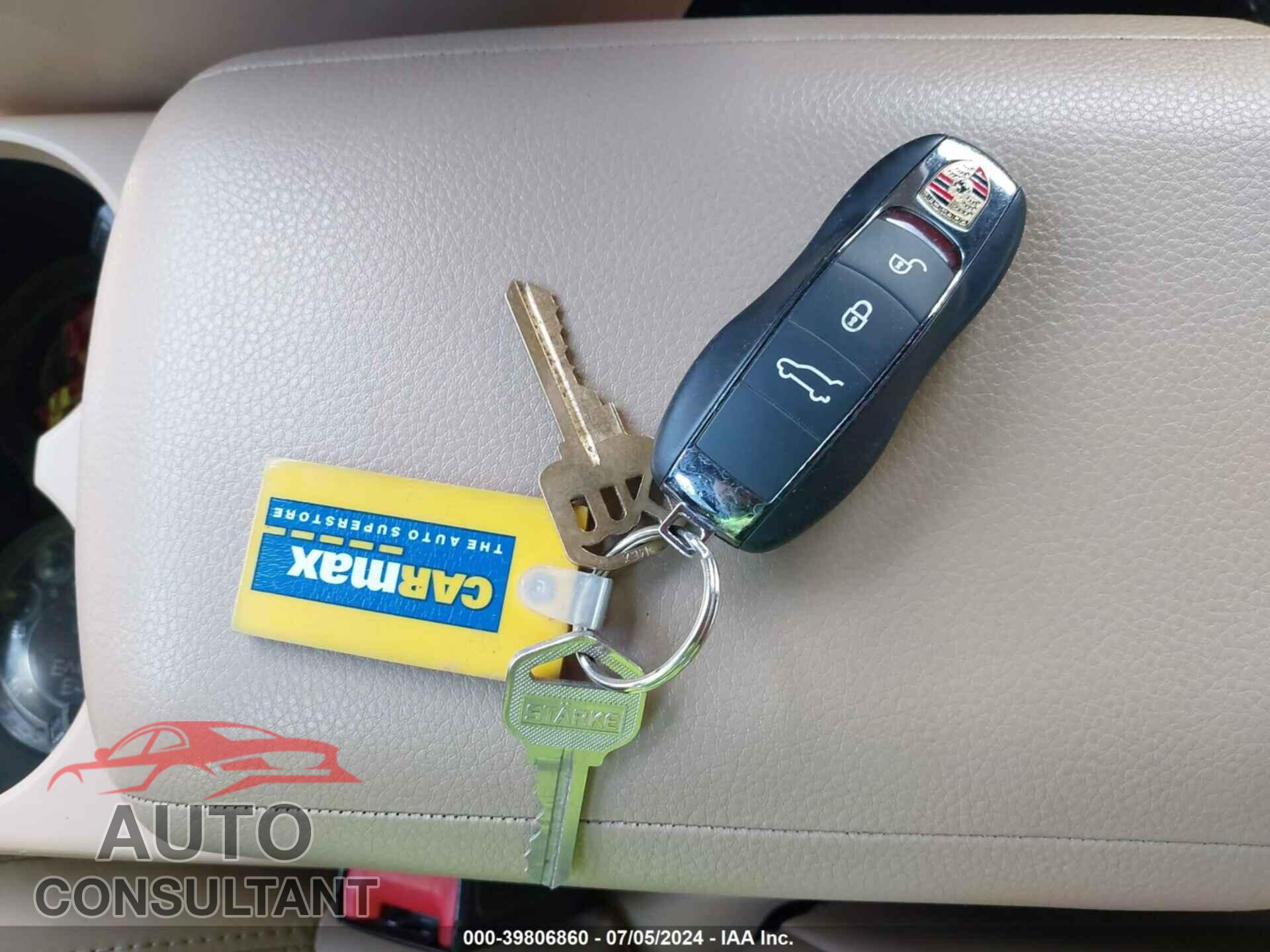 PORSCHE MACAN 2017 - WP1AA2A54HLB04538