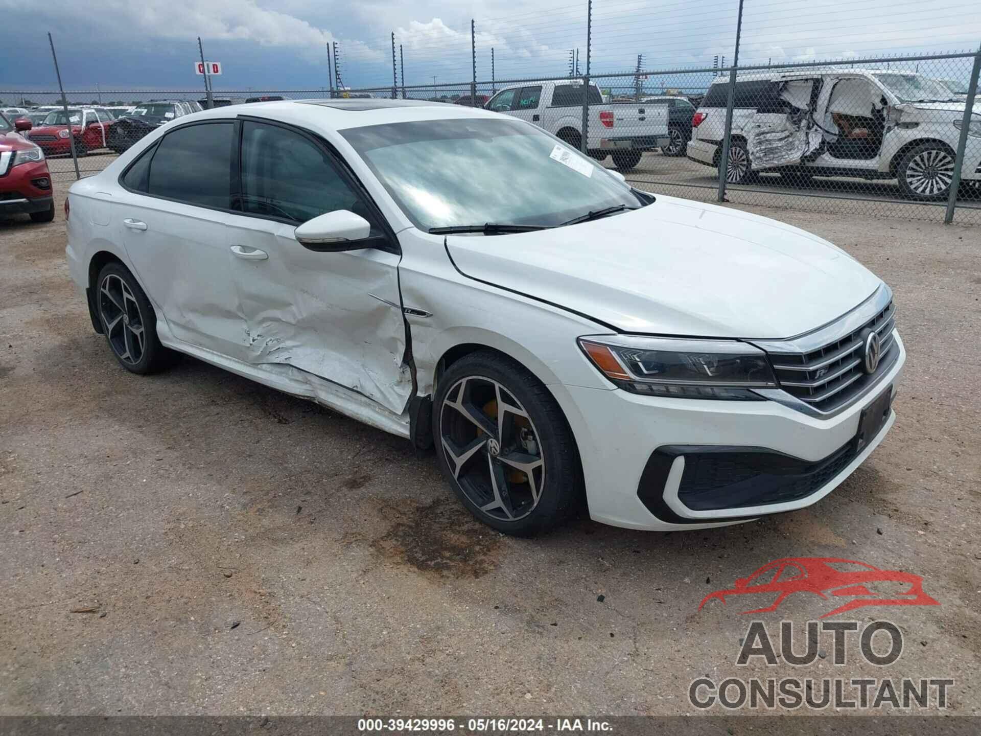 VOLKSWAGEN PASSAT 2020 - 1VWMA7A31LC018927