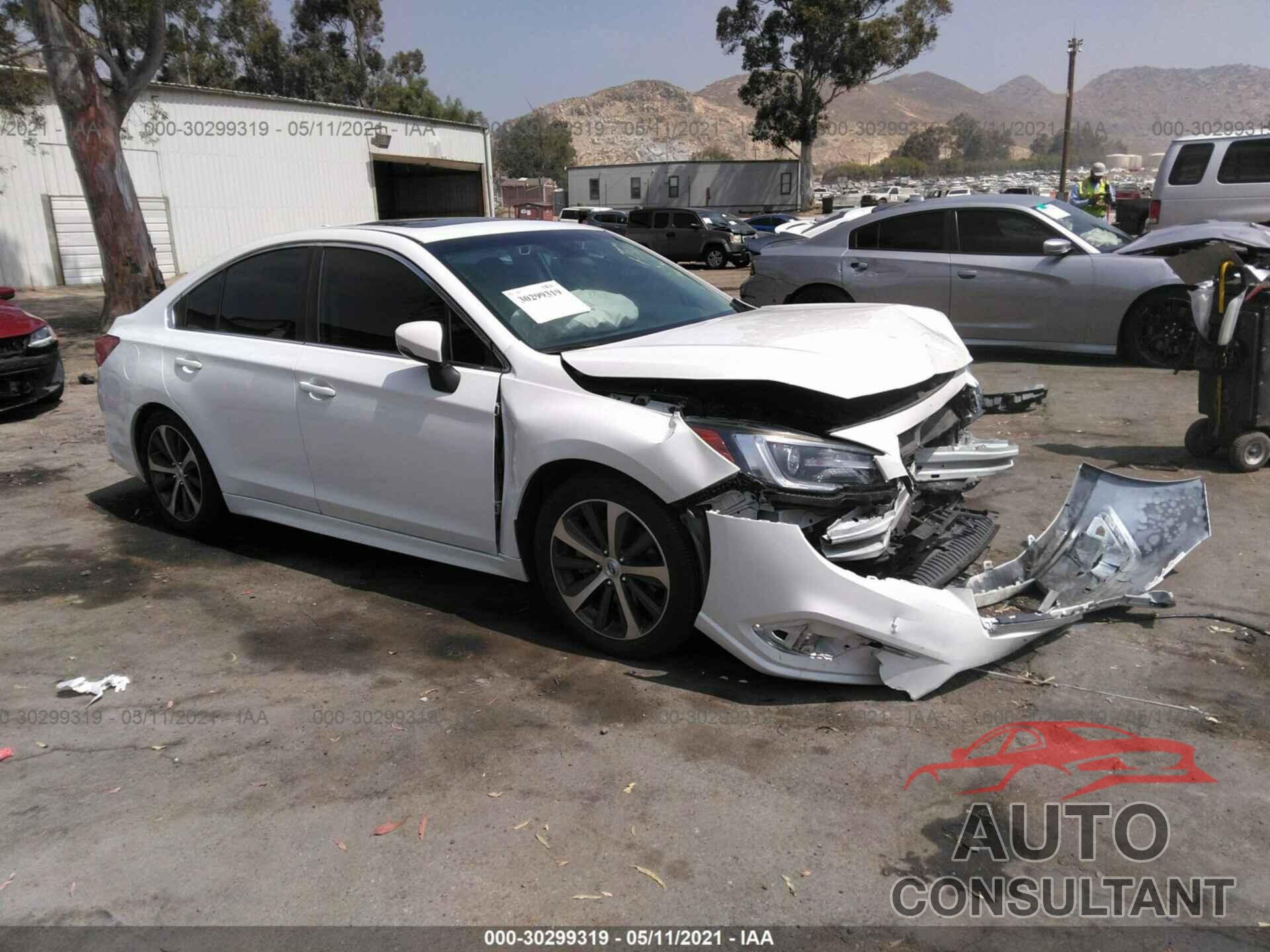 SUBARU LEGACY 2019 - 4S3BNEN6XK3024439