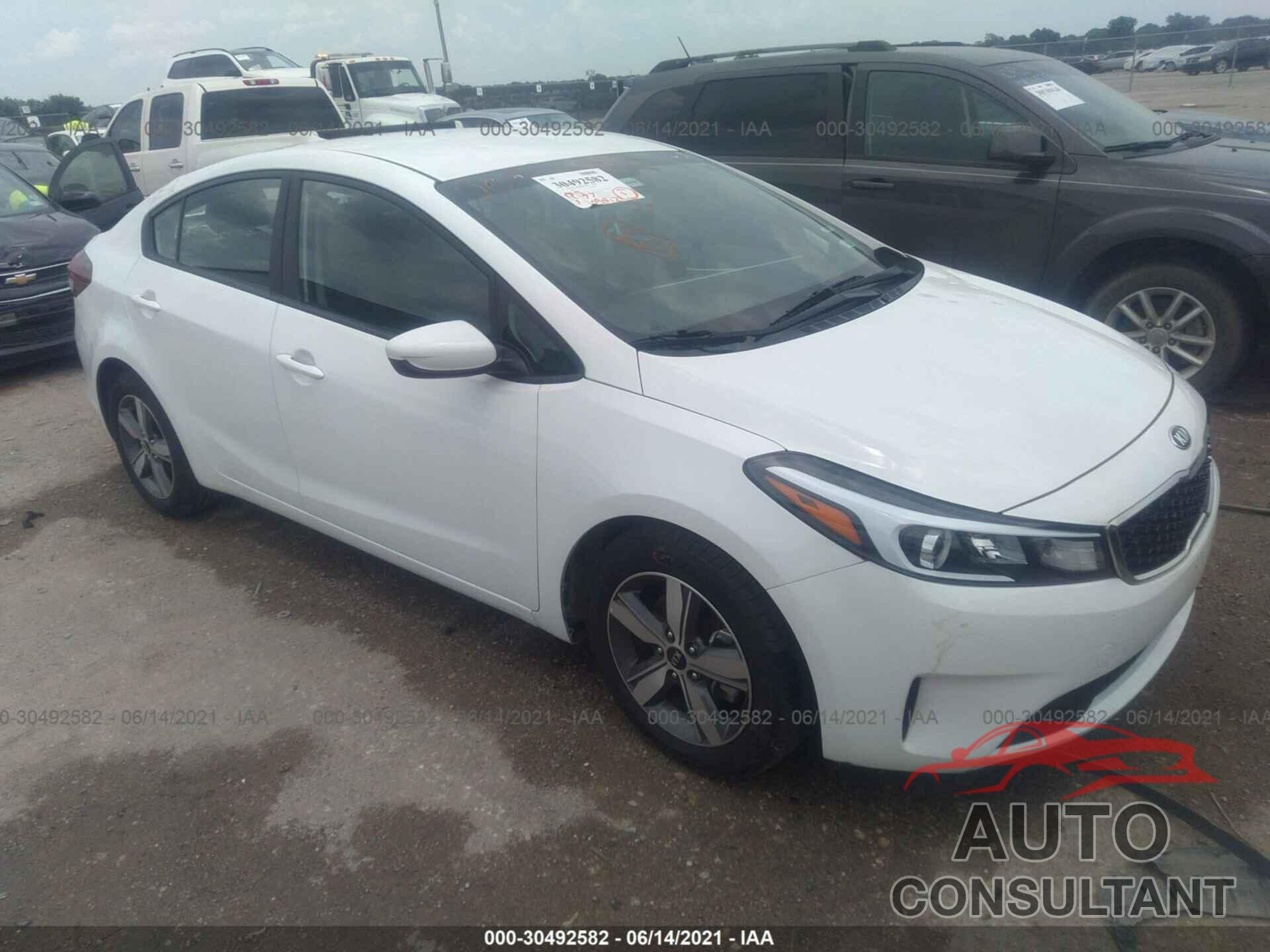 KIA FORTE 2018 - 3KPFL4A77JE222306