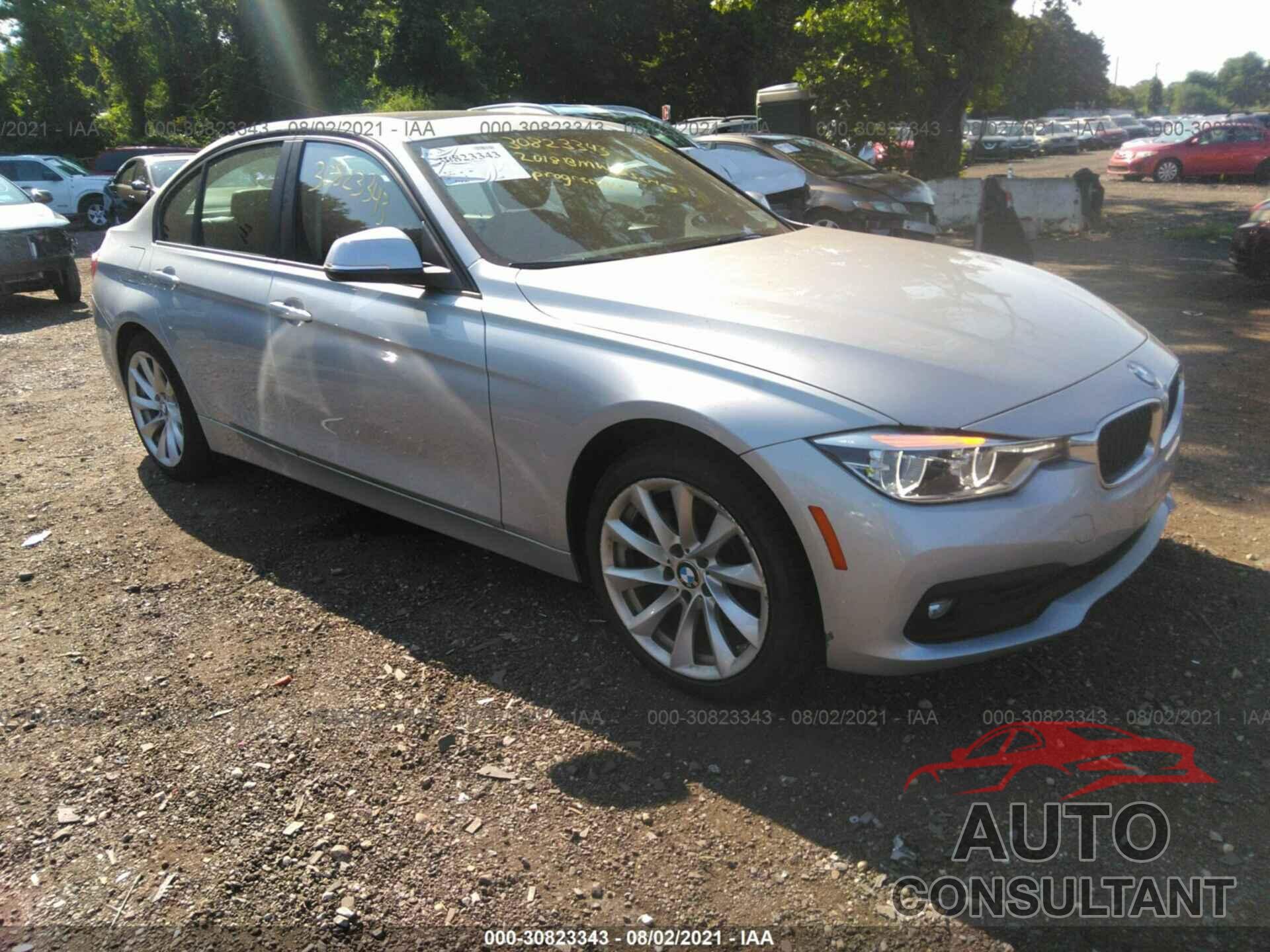 BMW 3 SERIES 2018 - WBA8A3C51JA505885
