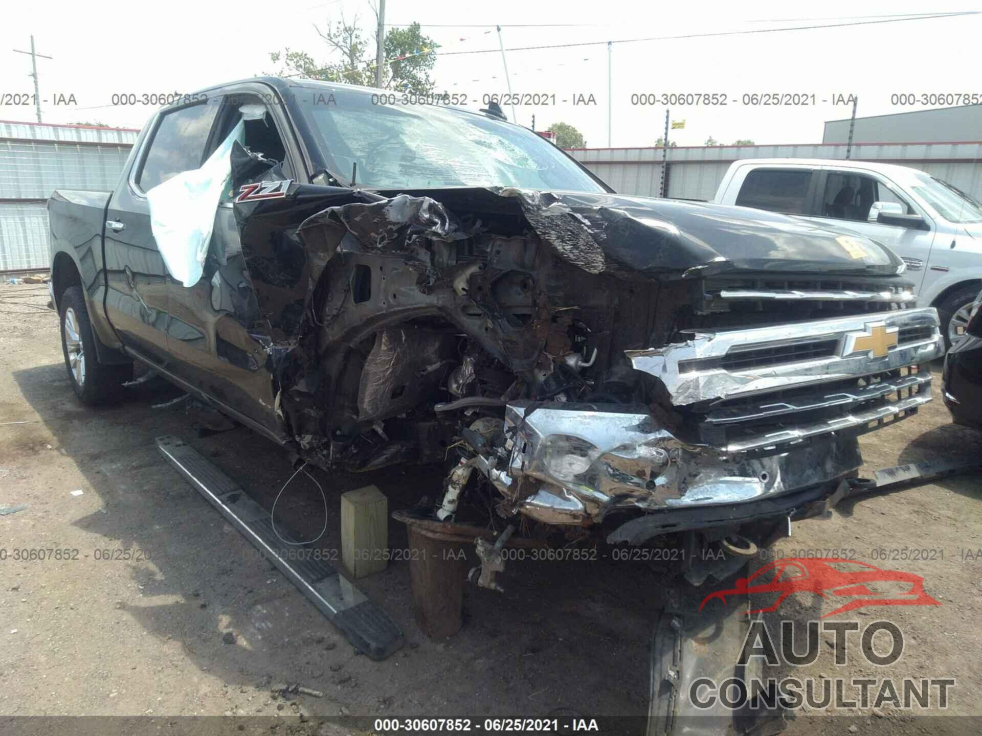 CHEVROLET SILVERADO 1500 2019 - 3GCUYGEL7KG269083