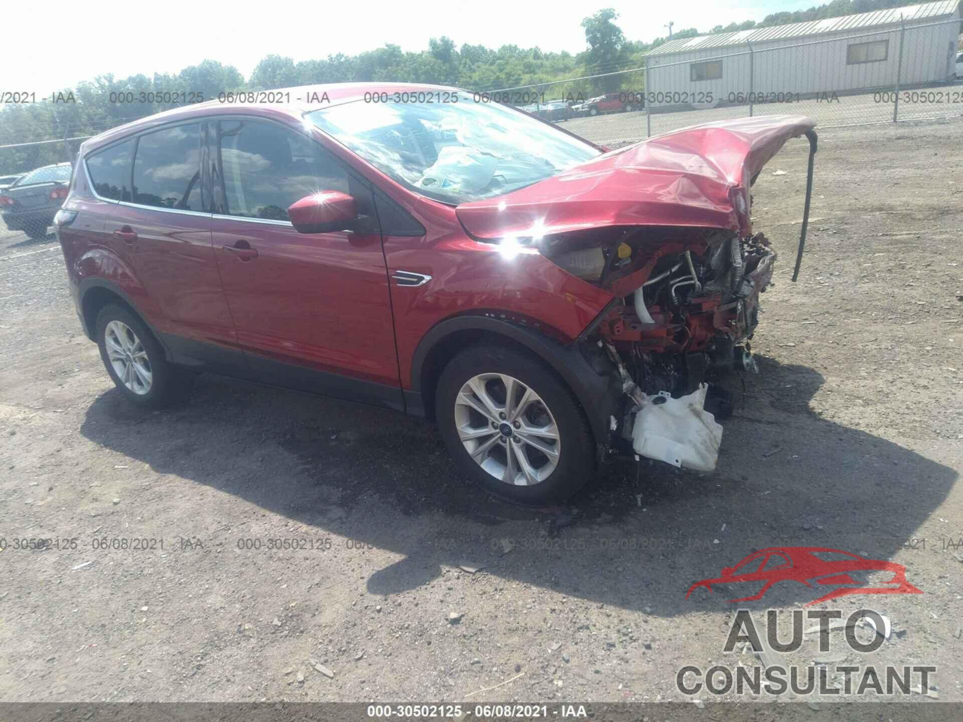 FORD ESCAPE 2017 - 1FMCU9G93HUF02933
