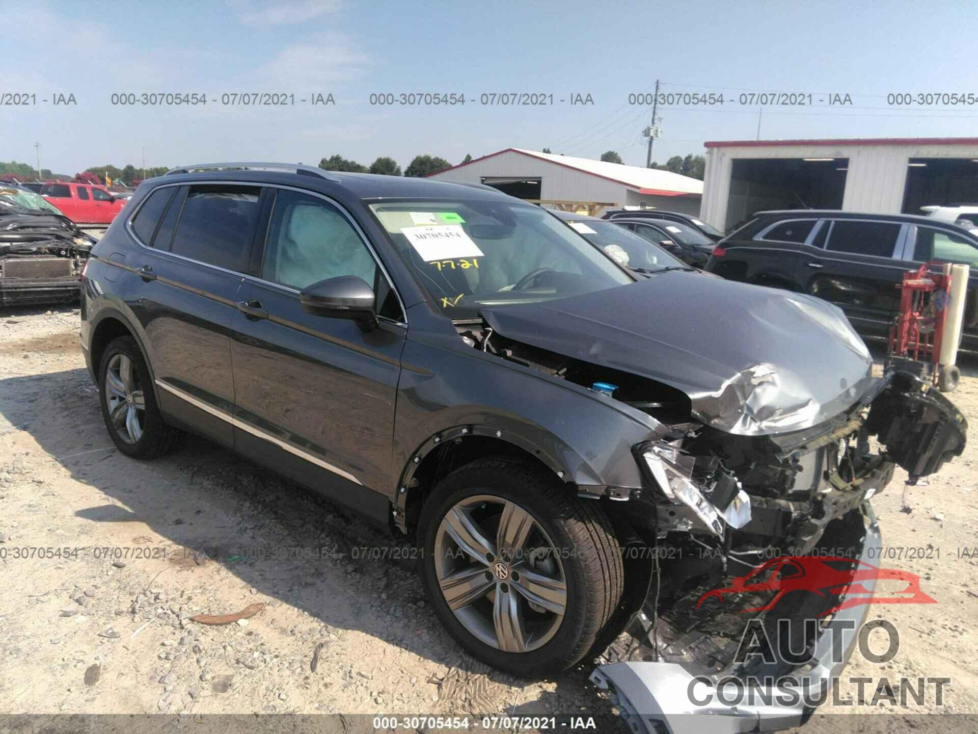 VOLKSWAGEN TIGUAN 2021 - 3VV2B7AX3MM039547