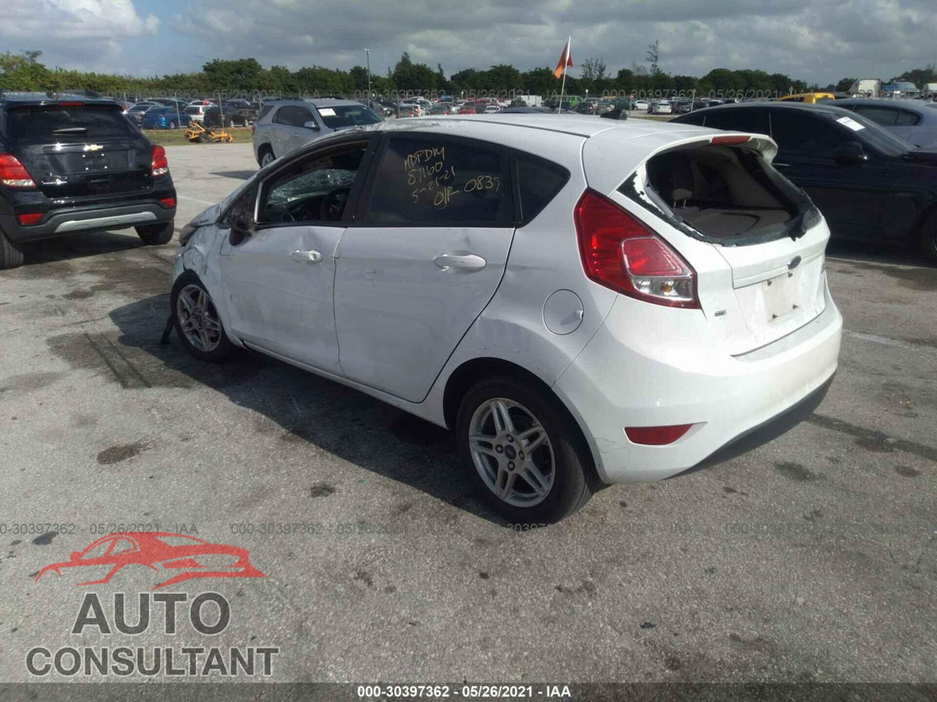 FORD FIESTA 2017 - 3FADP4EJ5HM140839