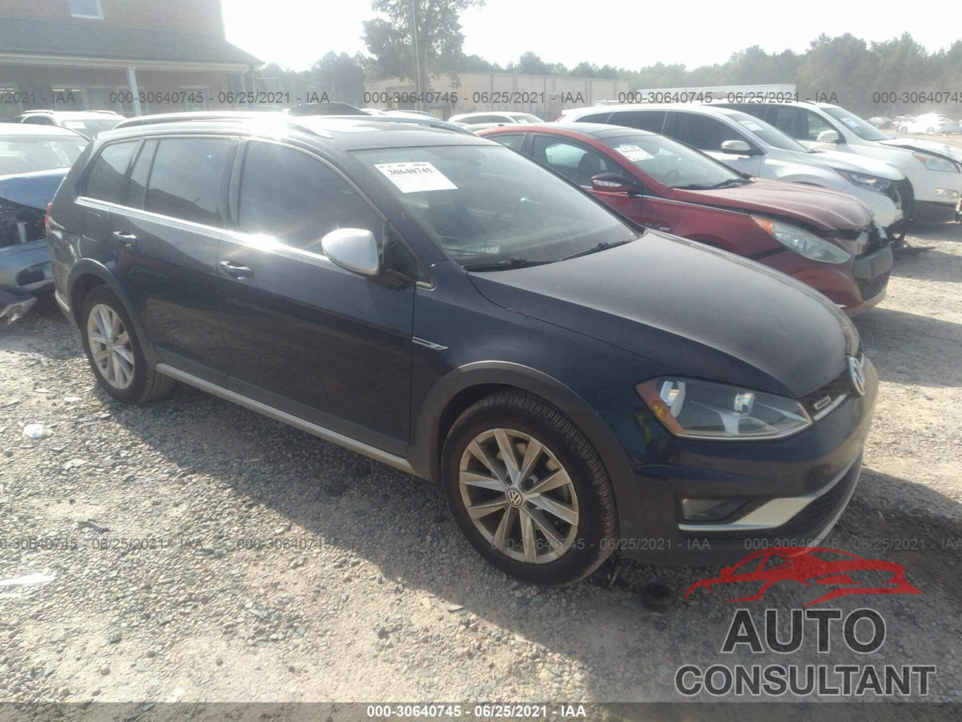 VOLKSWAGEN GOLF ALLTRACK 2017 - 3VWH17AU8HM513500