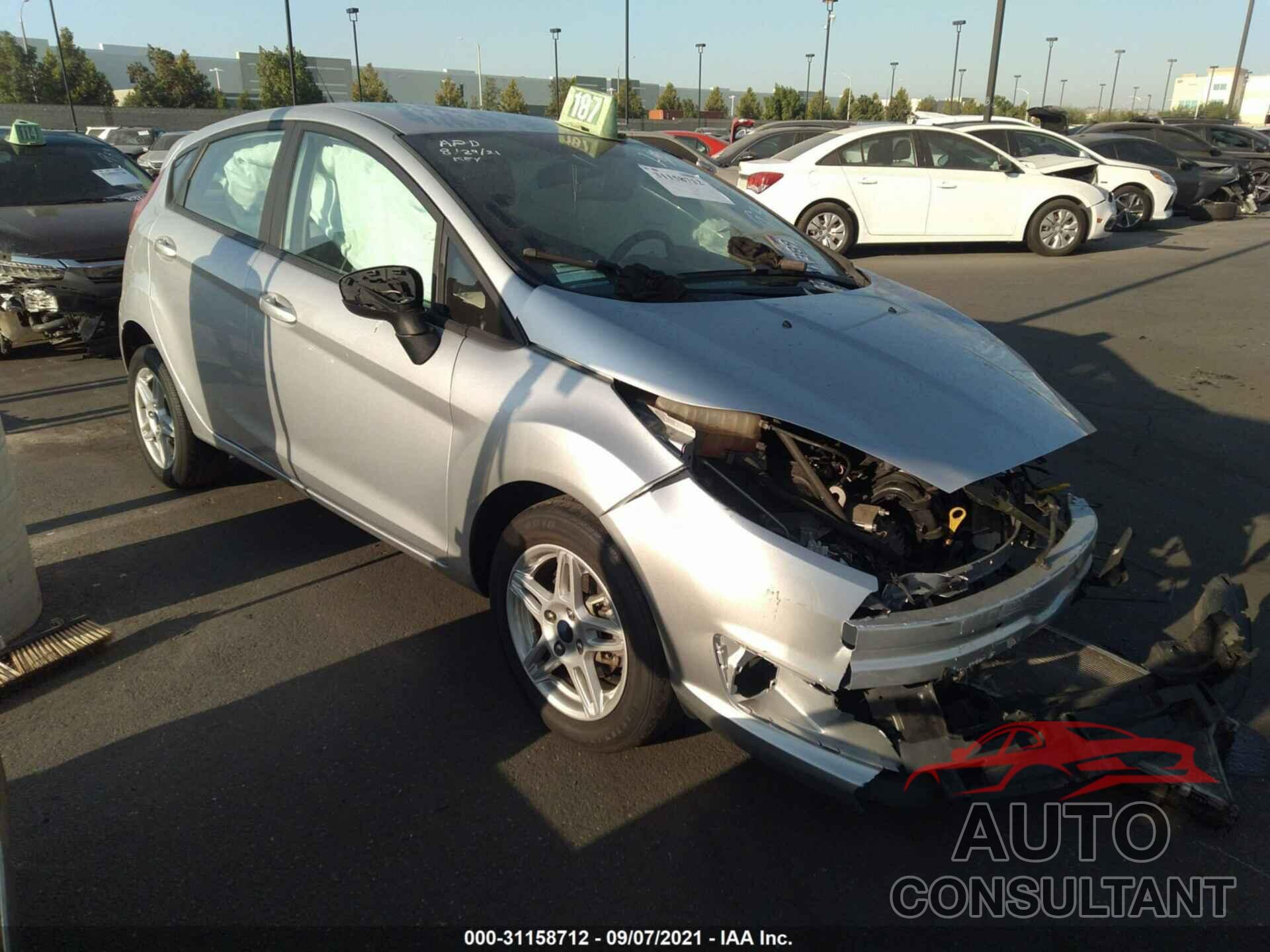 FORD FIESTA 2018 - 3FADP4EJ9JM139330