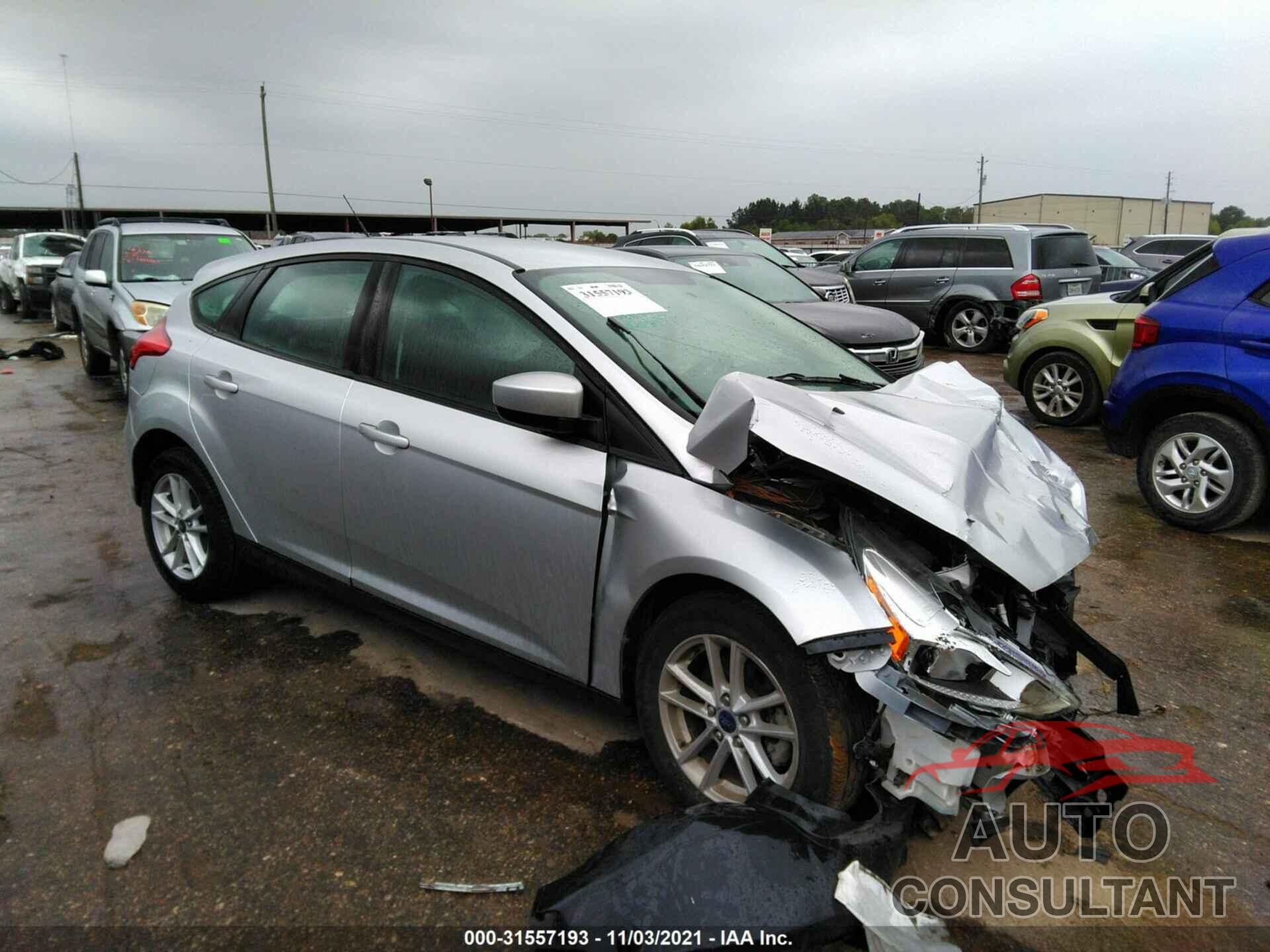 FORD FOCUS 2018 - 1FADP3K21JL305039