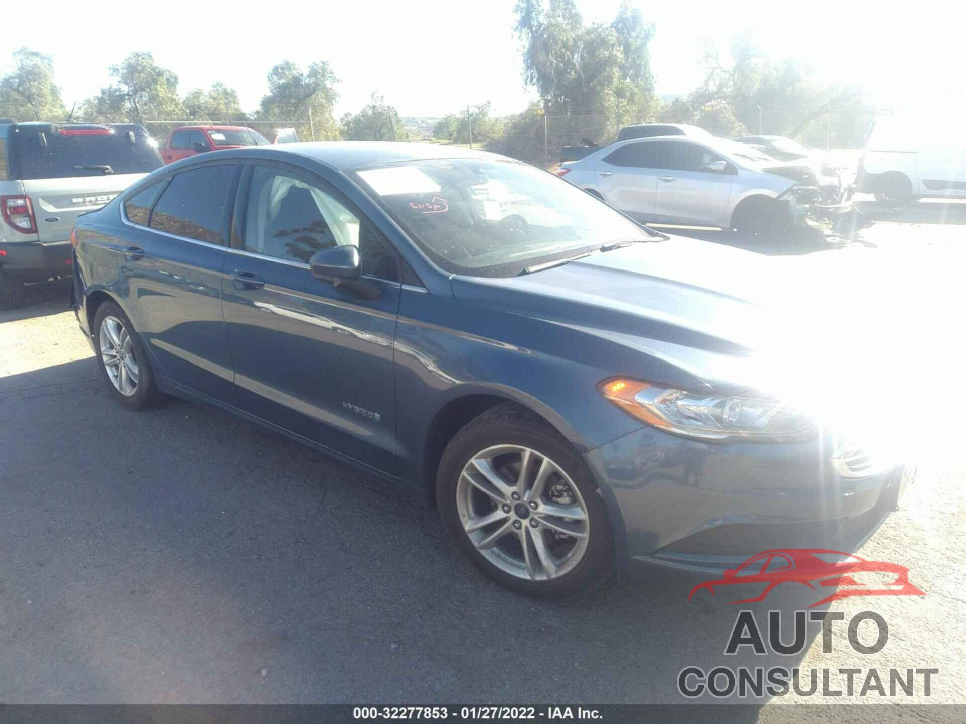 FORD FUSION HYBRID 2018 - 3FA6P0LU2JR191870