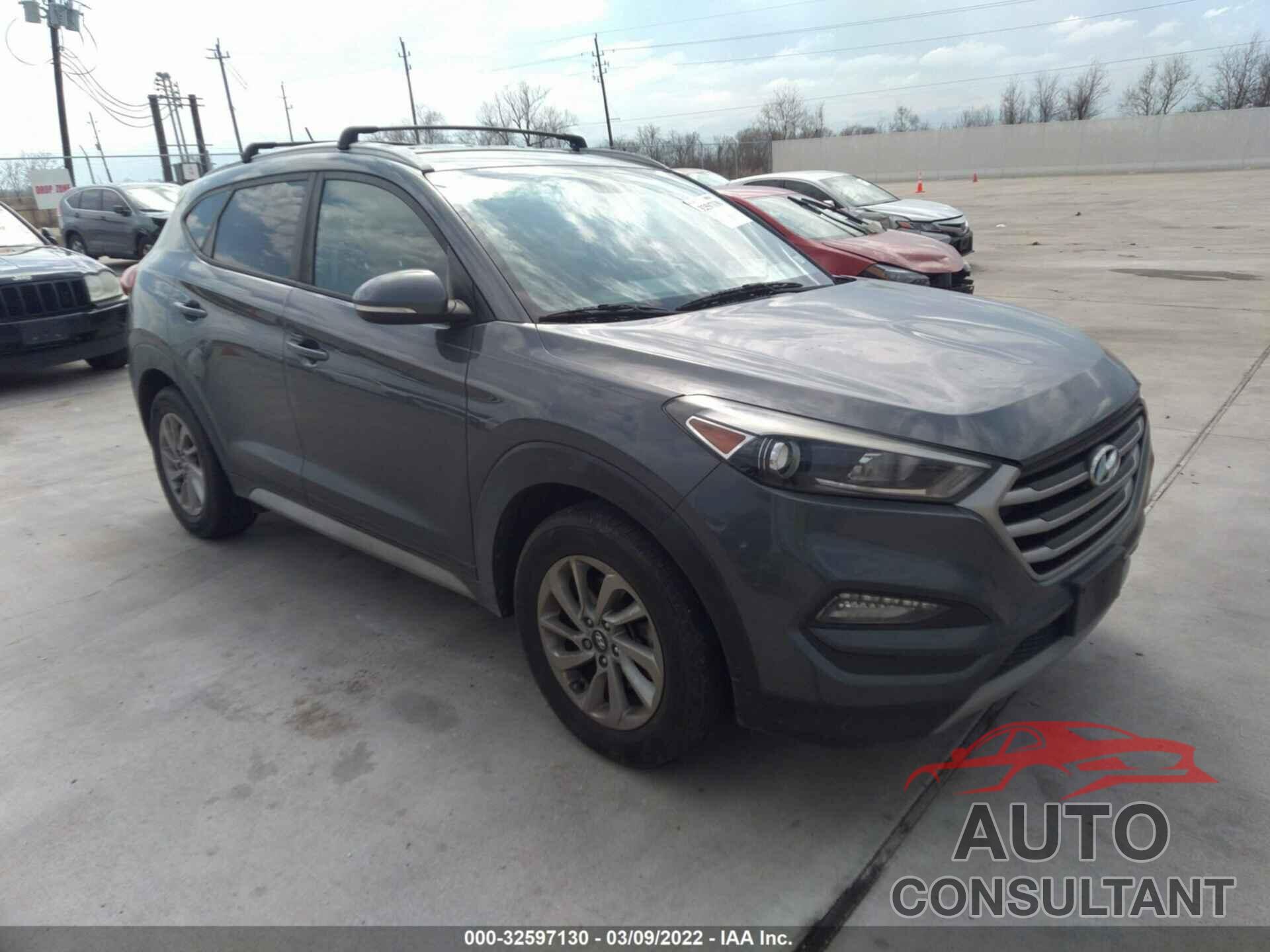 HYUNDAI TUCSON 2017 - KM8J33A28HU417718
