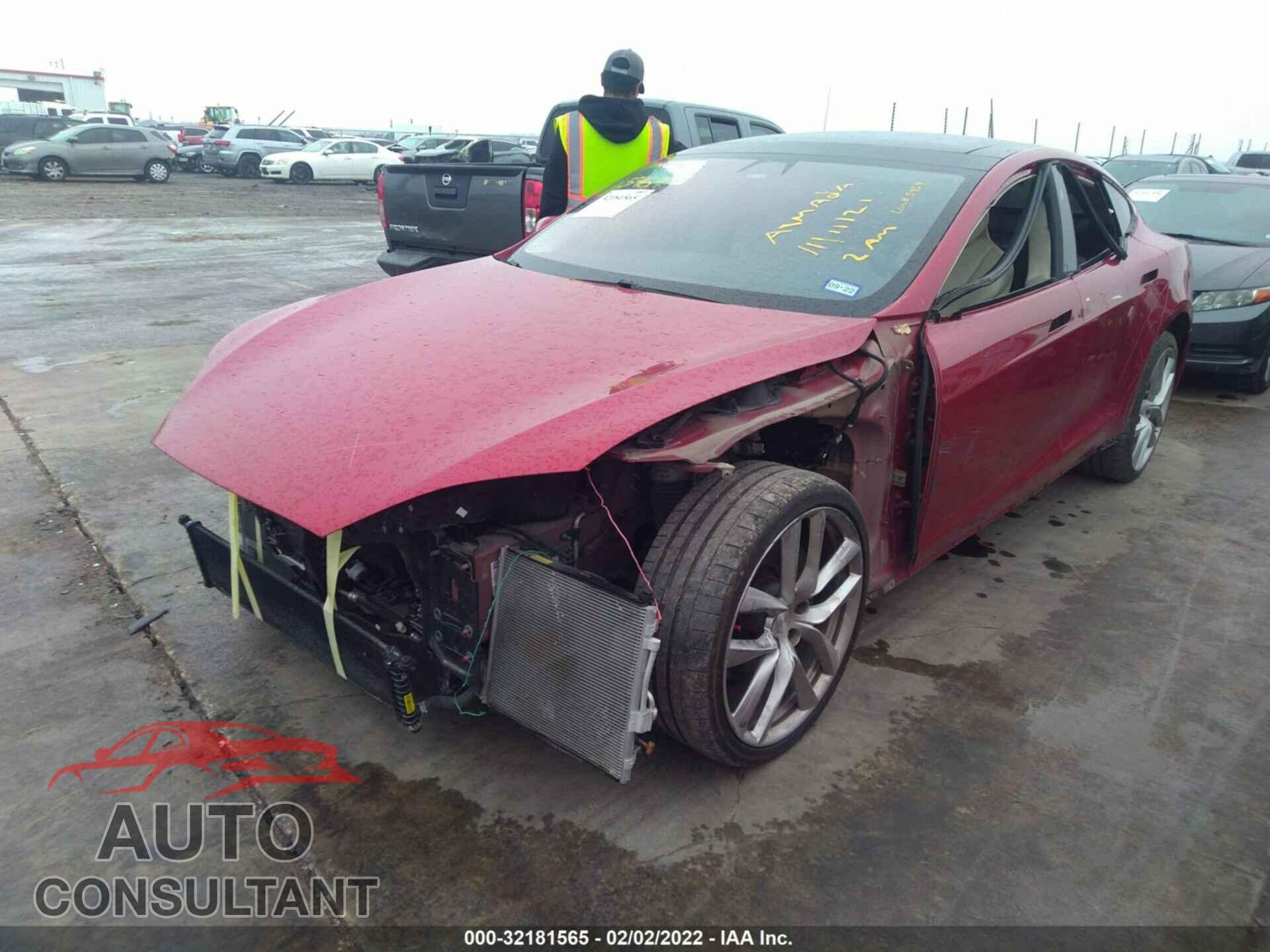 TESLA MODEL S 2017 - 5YJSA1E27HF232825