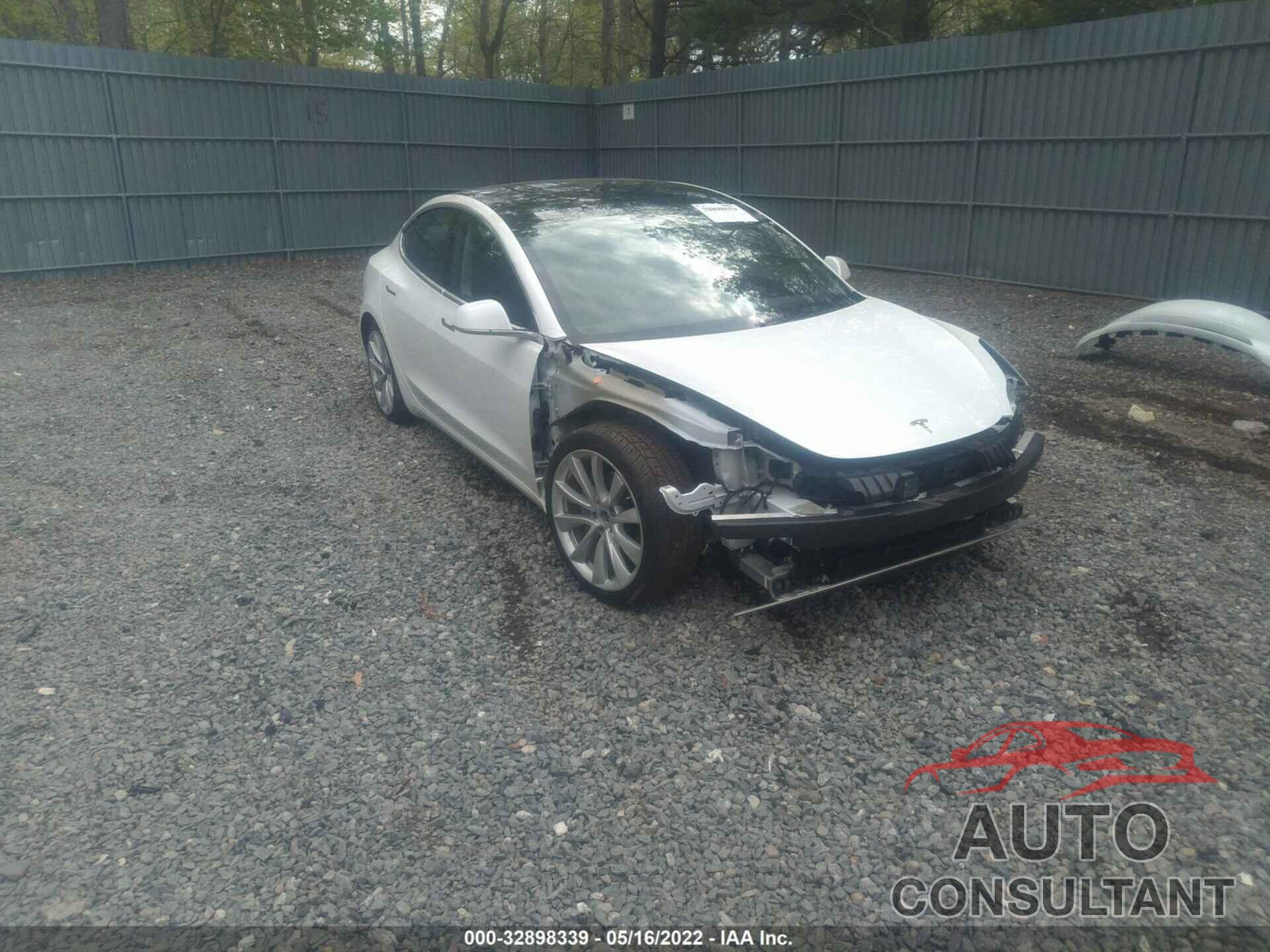 TESLA MODEL 3 2019 - 5YJ3E1EB4KF448289