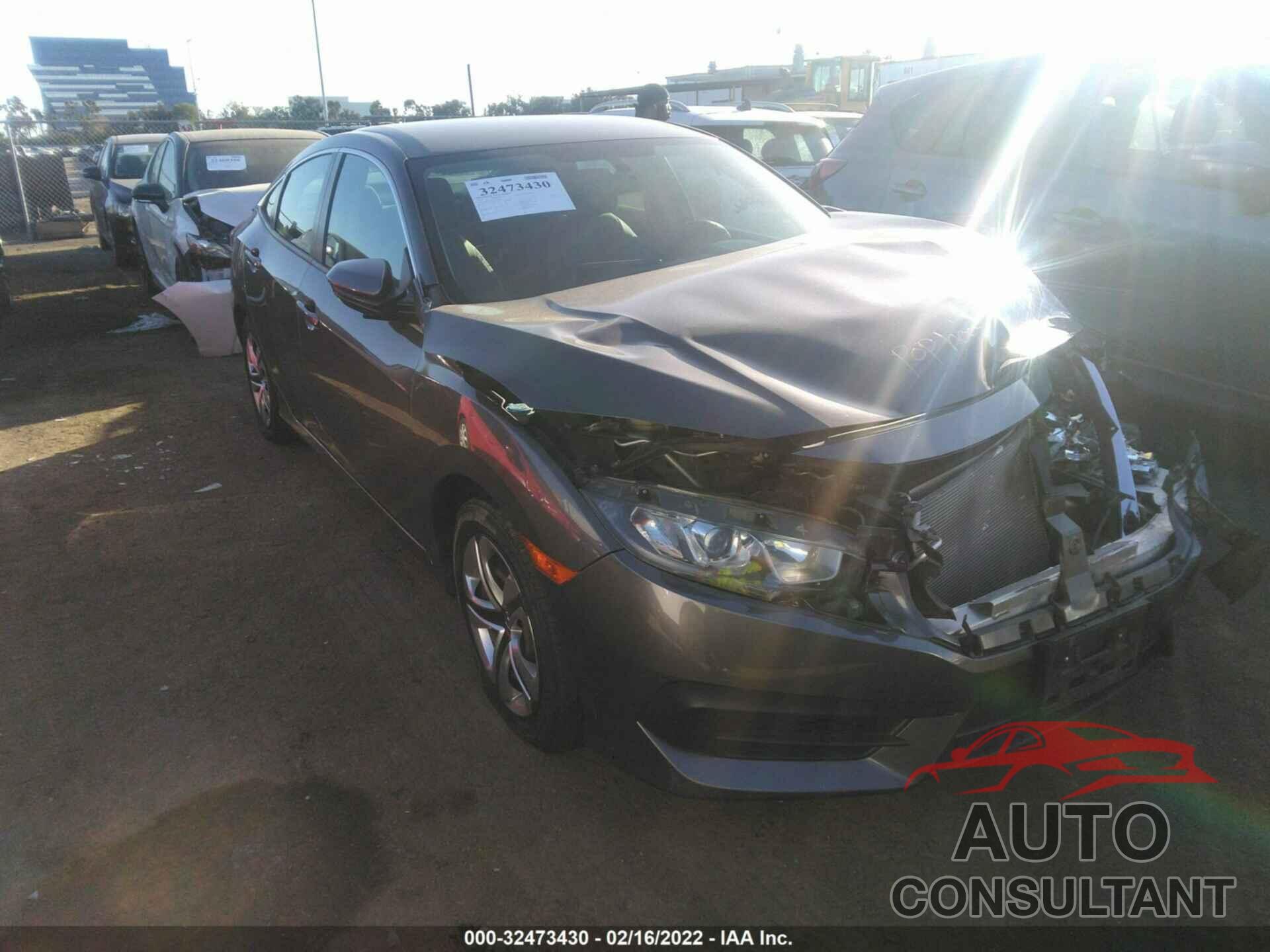 HONDA CIVIC SEDAN 2018 - 2HGFC2F56JH552097