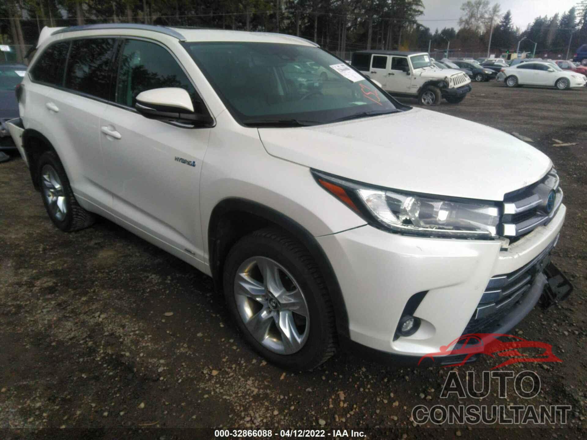 TOYOTA HIGHLANDER 2019 - 5TDDGRFH0KS054090
