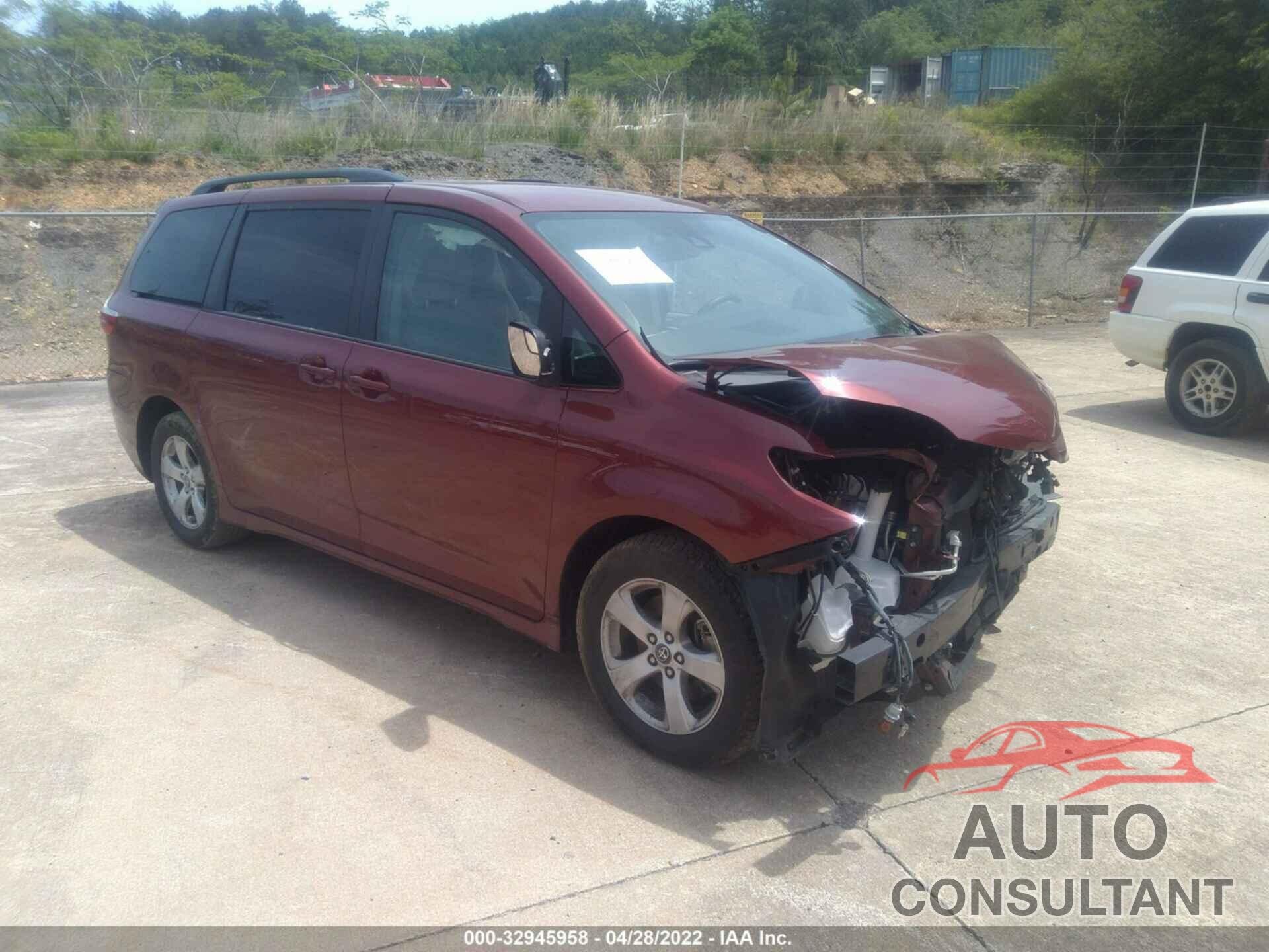 TOYOTA SIENNA 2018 - 5TDKZ3DC2JS914513