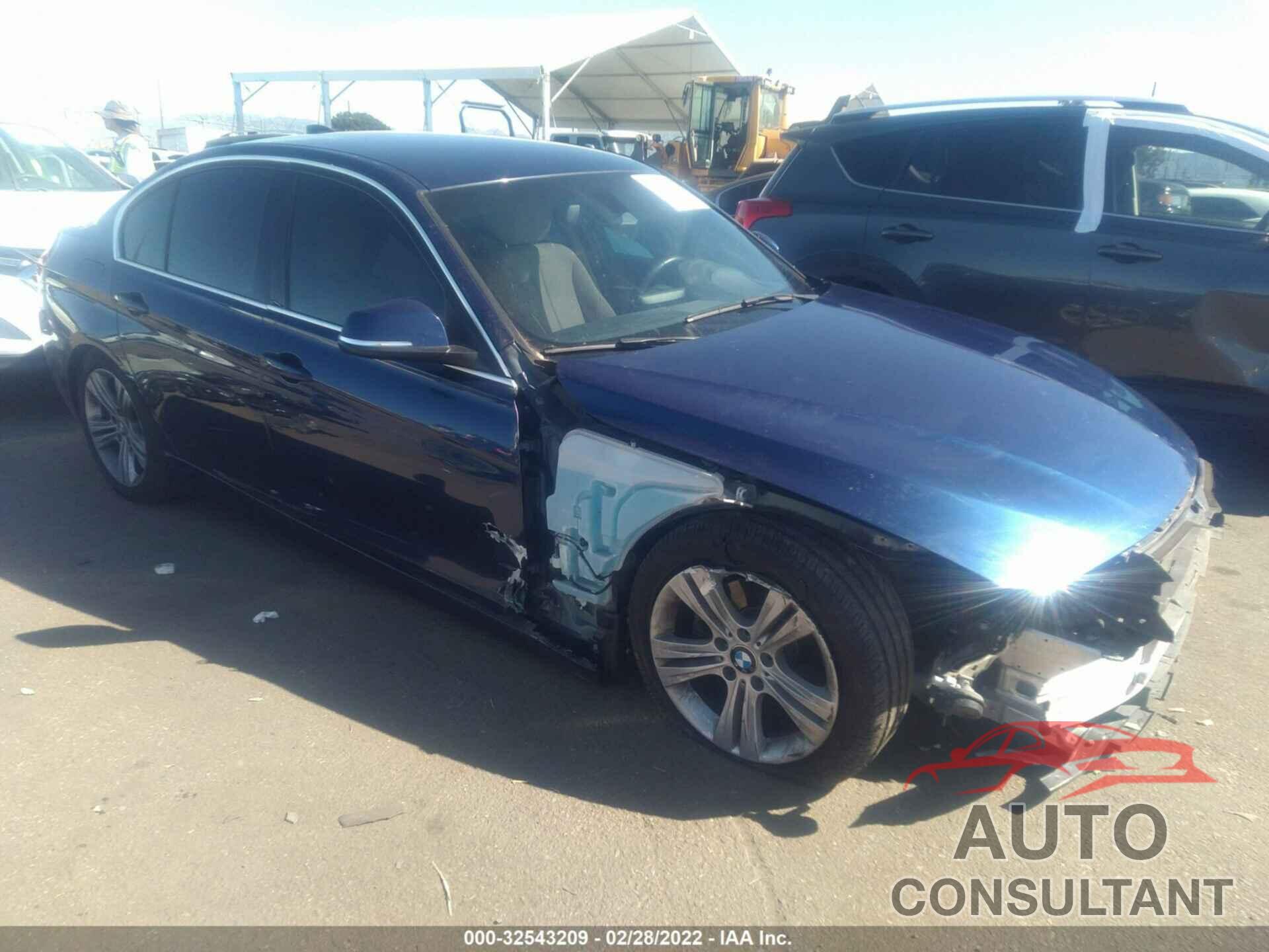 BMW 3 SERIES 2018 - WBA8D9C54JEM33602