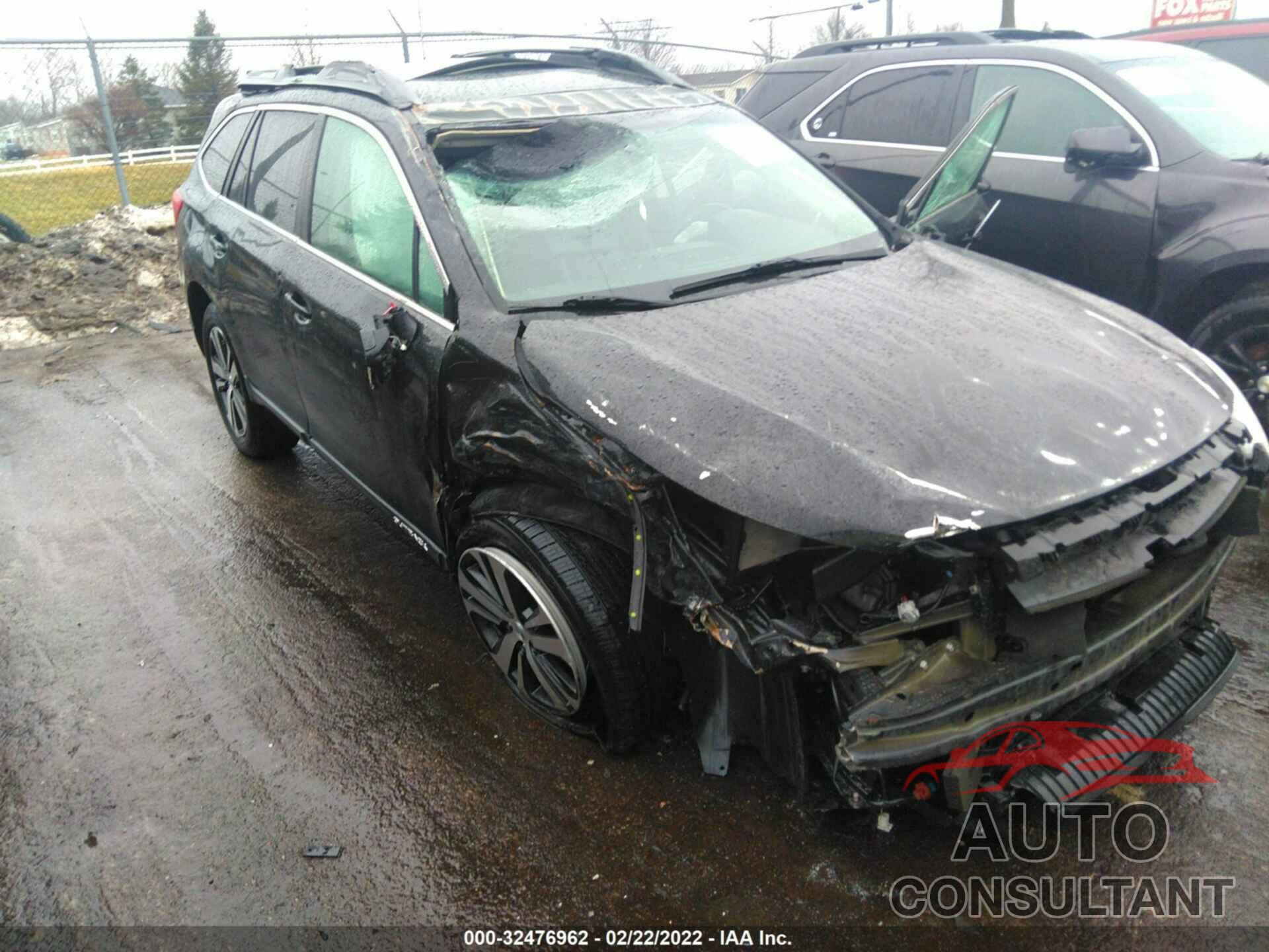 SUBARU OUTBACK 2018 - 4S4BSAKC7J3337759