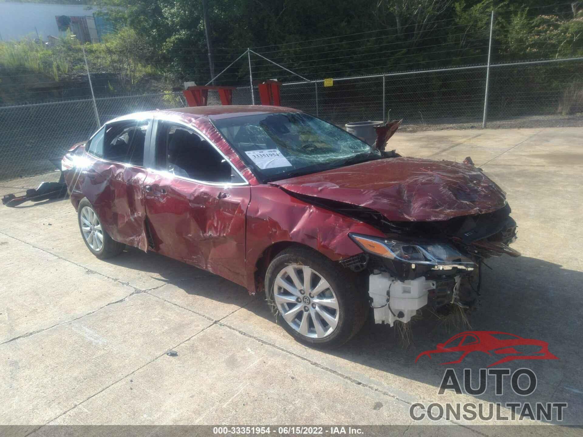 TOYOTA CAMRY 2020 - 4T1C11AK8LU941902