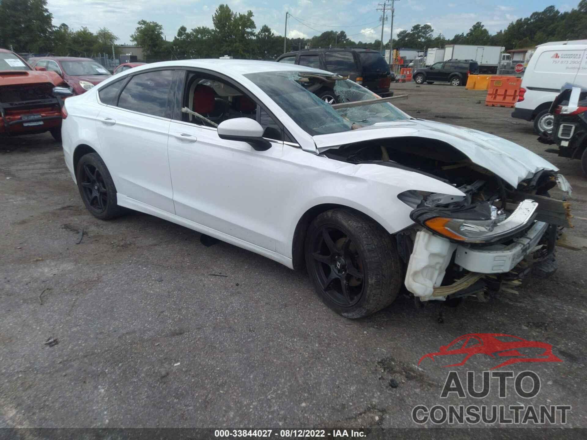 FORD FUSION 2018 - 3FA6P0G76JR265621