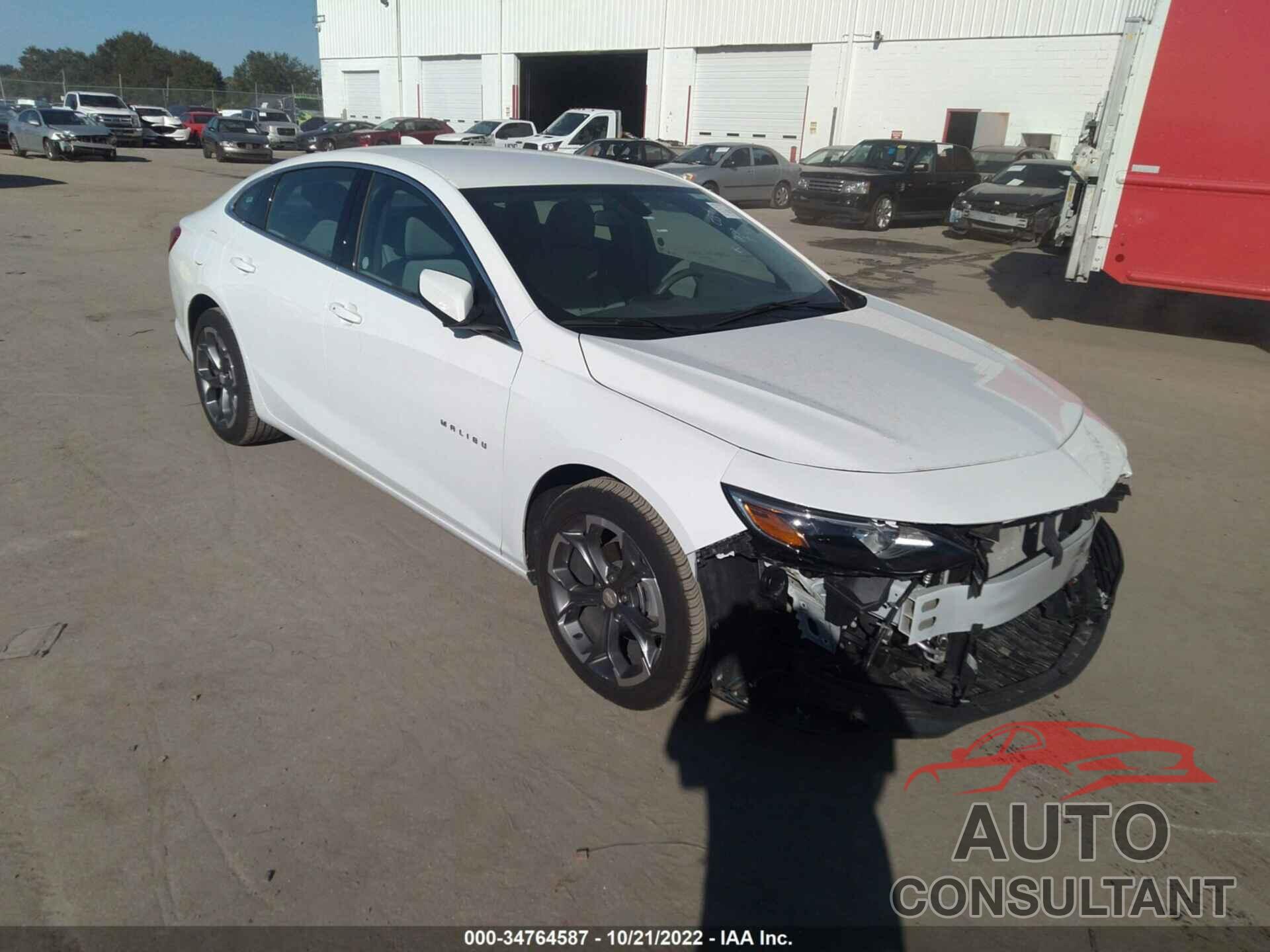 CHEVROLET MALIBU 2022 - 1G1ZD5ST1NF110391