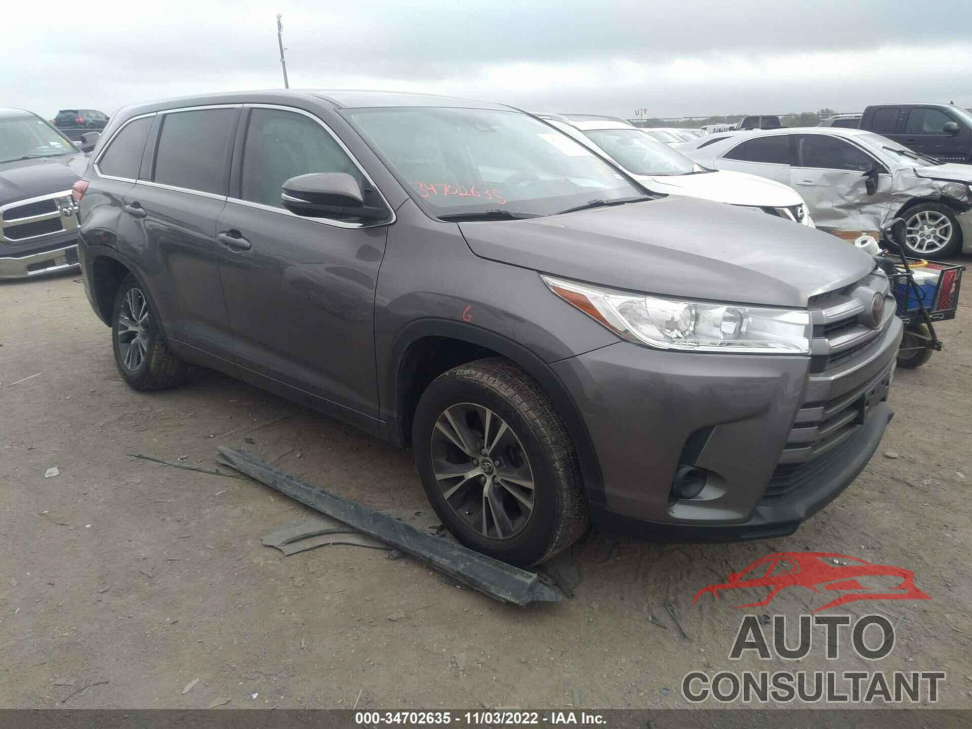 TOYOTA HIGHLANDER 2018 - 5TDZARFH9JS033003
