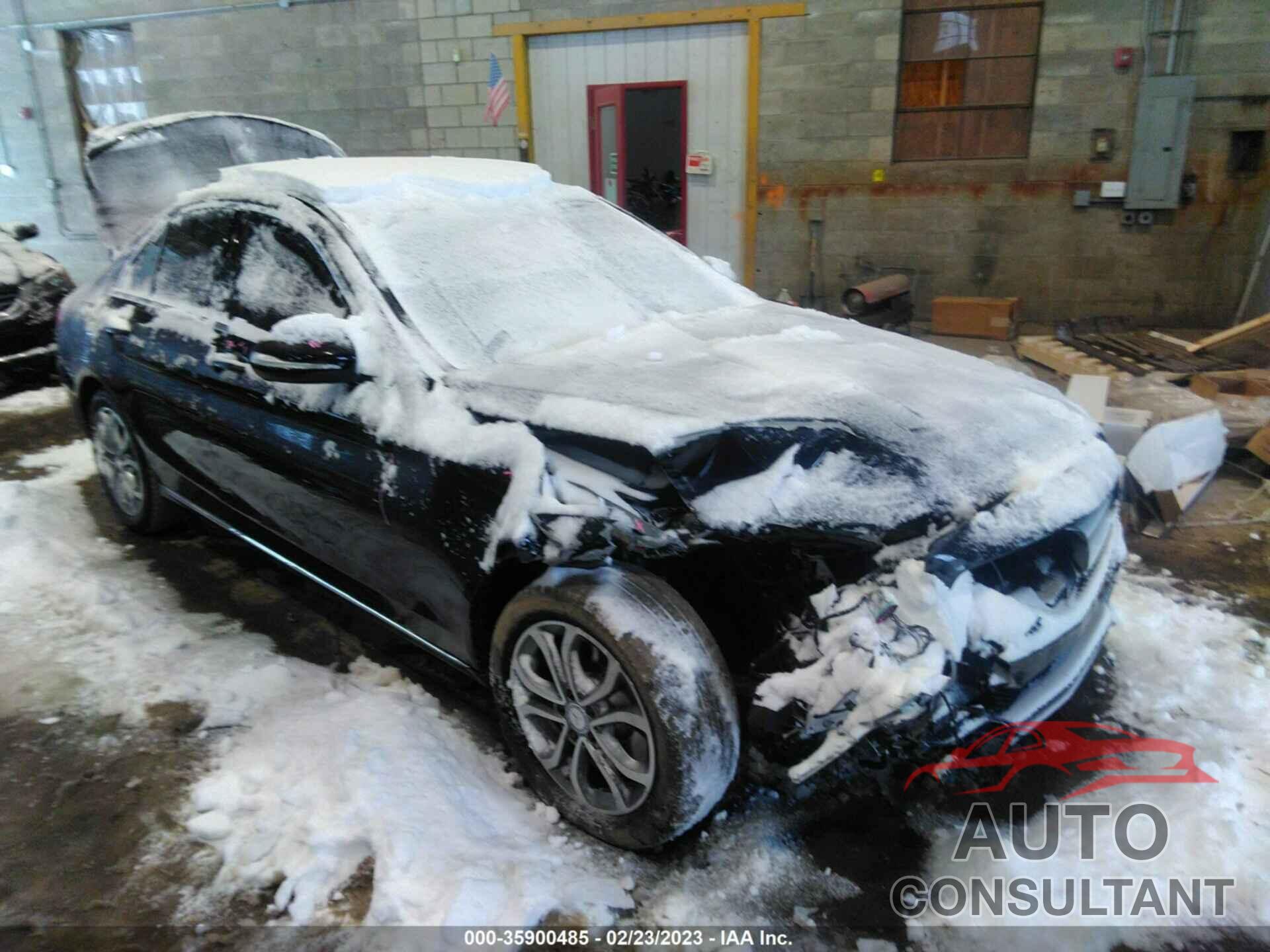 MERCEDES-BENZ C-CLASS 2015 - 55SWF4KB5FU036239