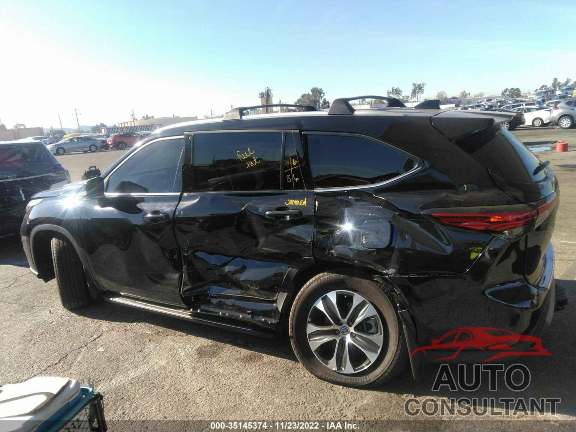 TOYOTA HIGHLANDER 2022 - 5TDHARAH0NS510975