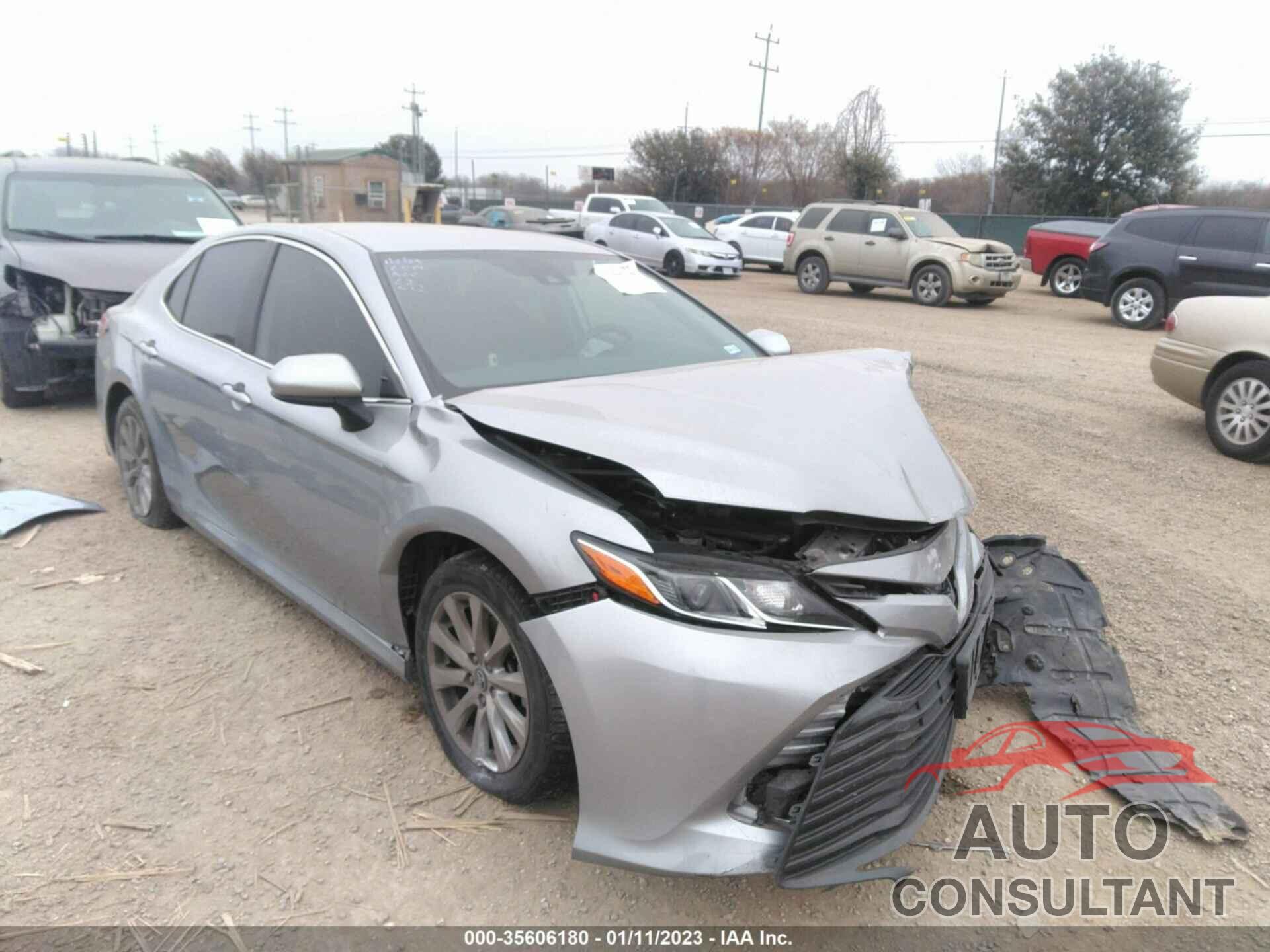 TOYOTA CAMRY 2019 - 4T1B11HK6KU233454