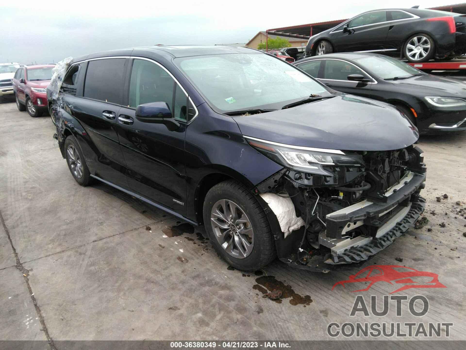 TOYOTA SIENNA 2021 - 5TDYRKEC5MS049253