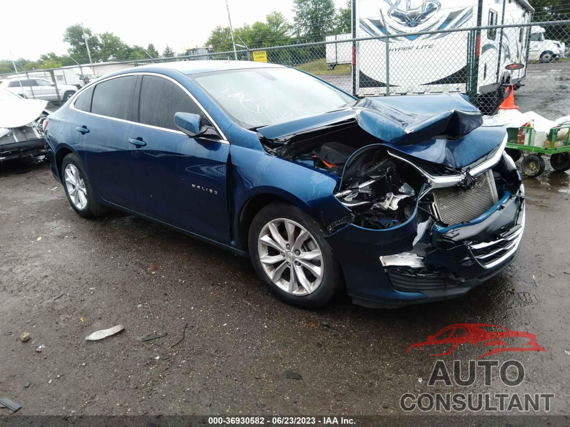 CHEVROLET MALIBU 2019 - 1G1ZD5ST8KF161964