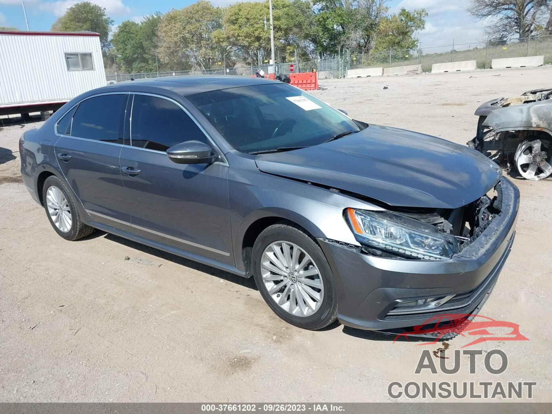 VOLKSWAGEN PASSAT 2016 - 1VWBS7A32GC055432