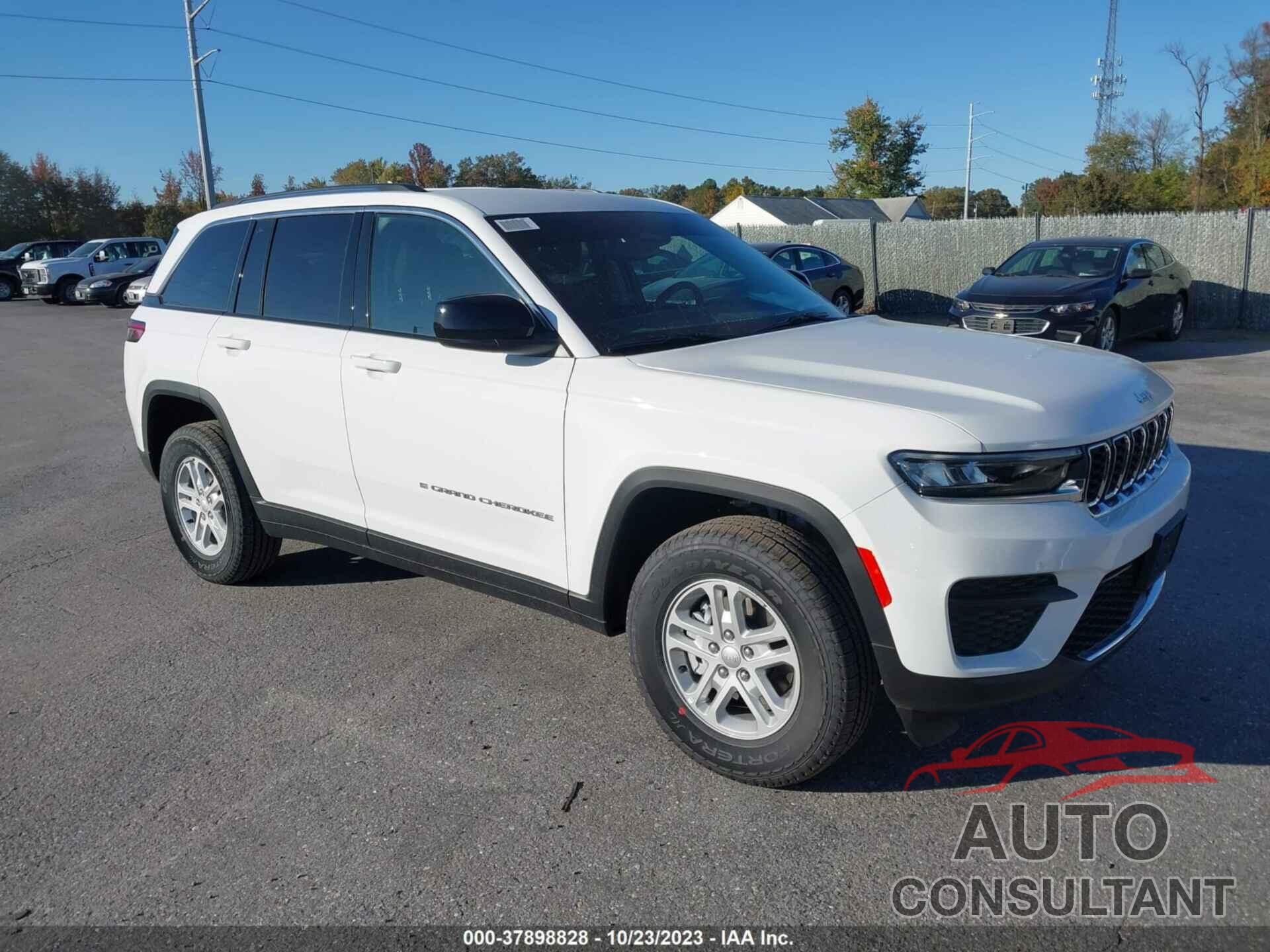 JEEP GRAND CHEROKEE 2024 - 1C4RJHAG2RC683247