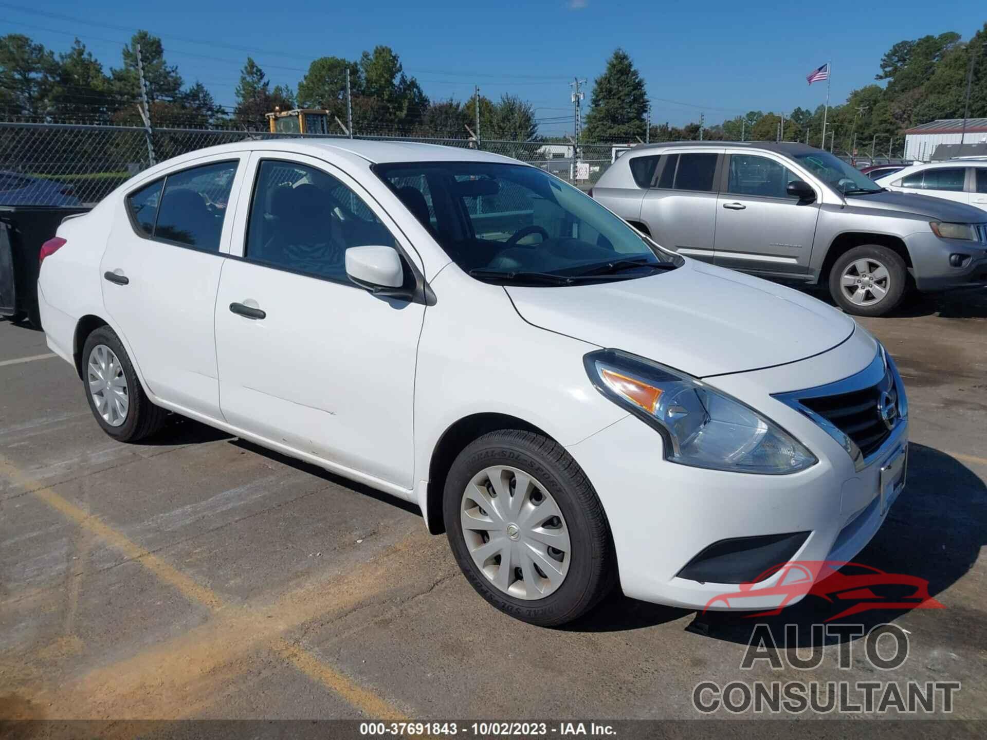 NISSAN VERSA 2017 - 3N1CN7AP0HL844799