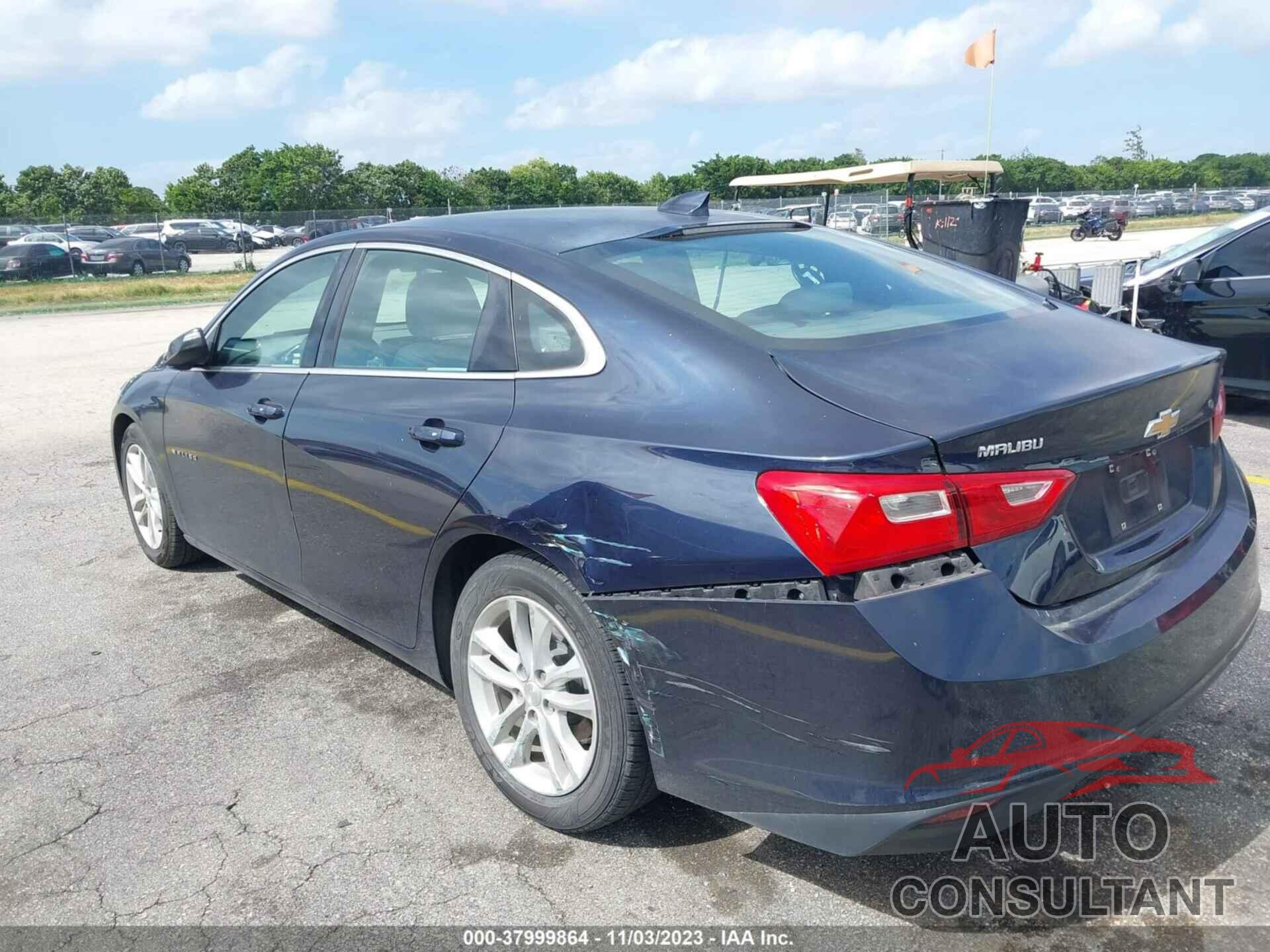 CHEVROLET MALIBU 2017 - 1G1ZE5ST5HF134579