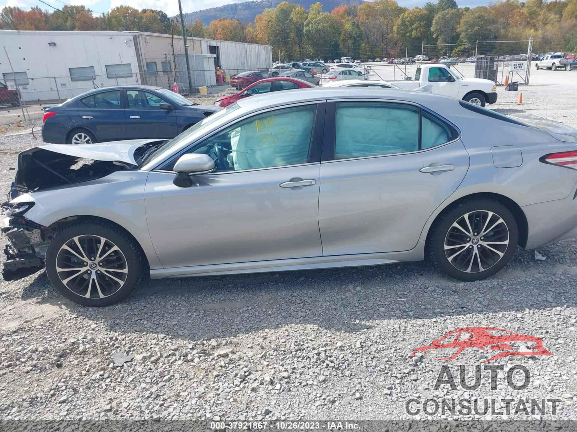 TOYOTA CAMRY 2019 - 4T1B11HK5KU188930