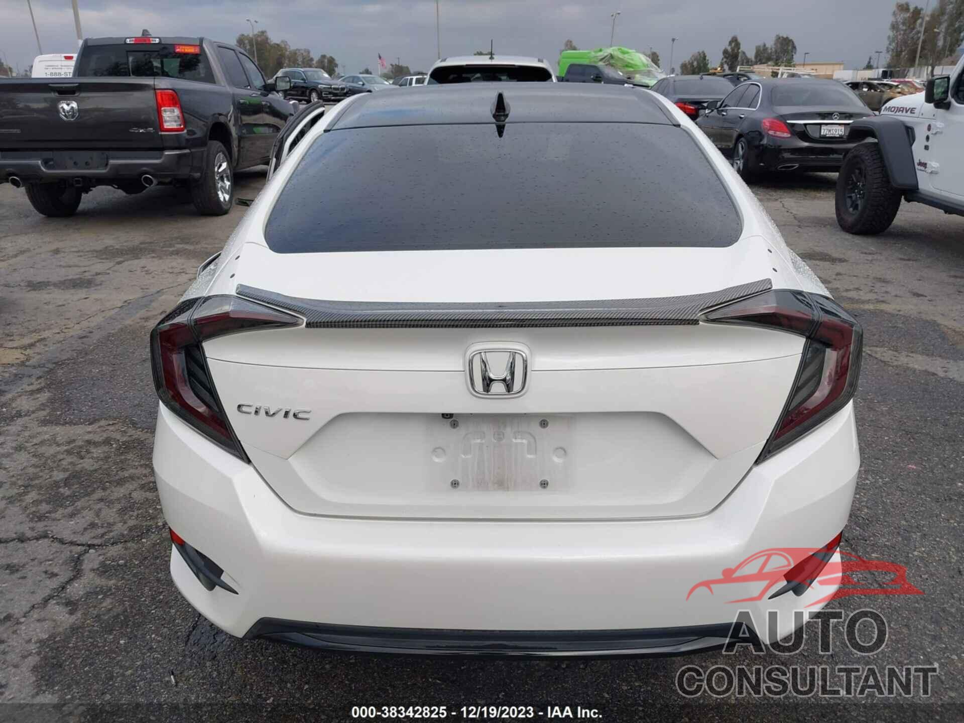 HONDA CIVIC 2019 - 19XFC1F7XKE208215