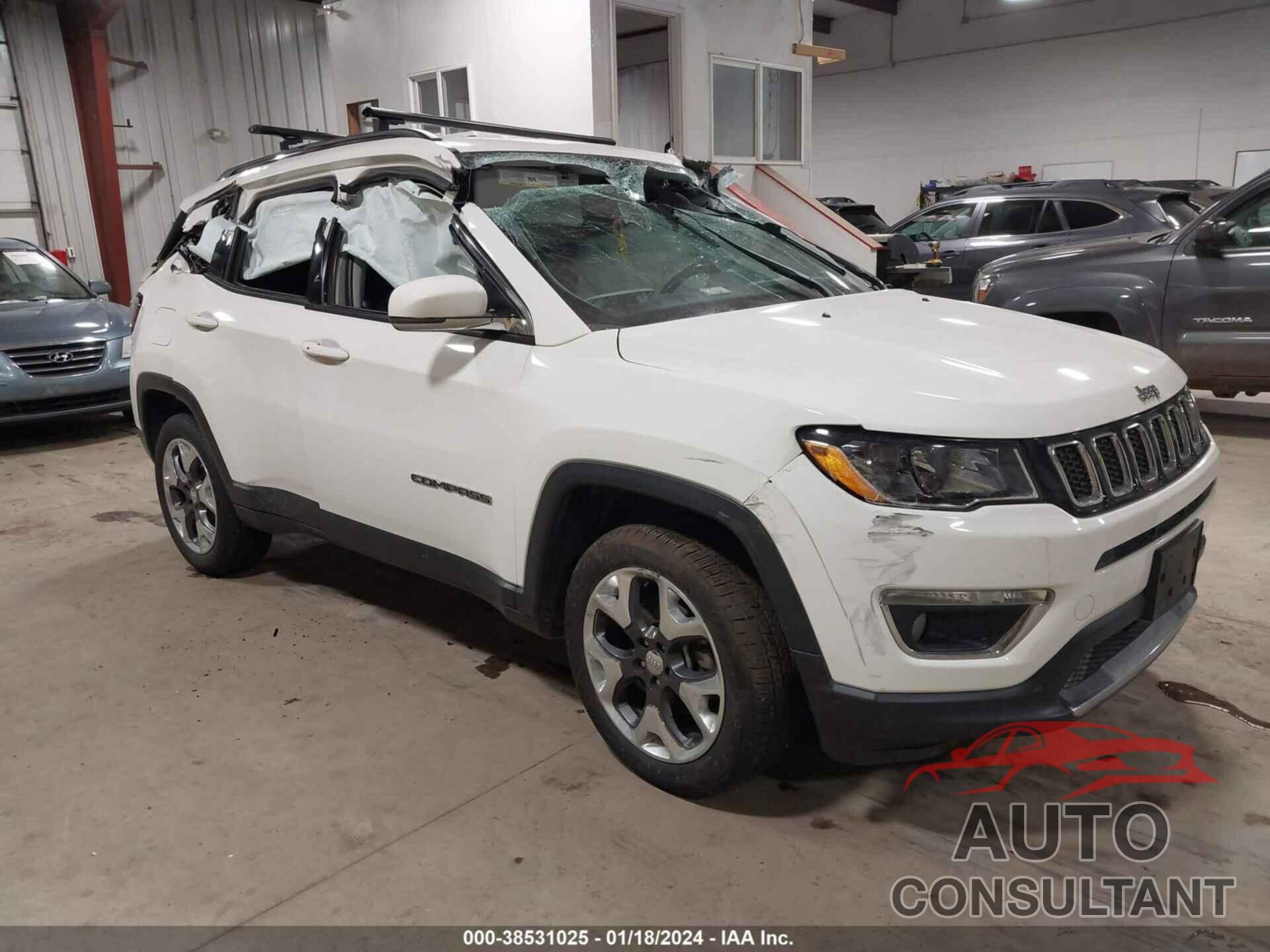 JEEP COMPASS 2019 - 3C4NJDCB8KT624111