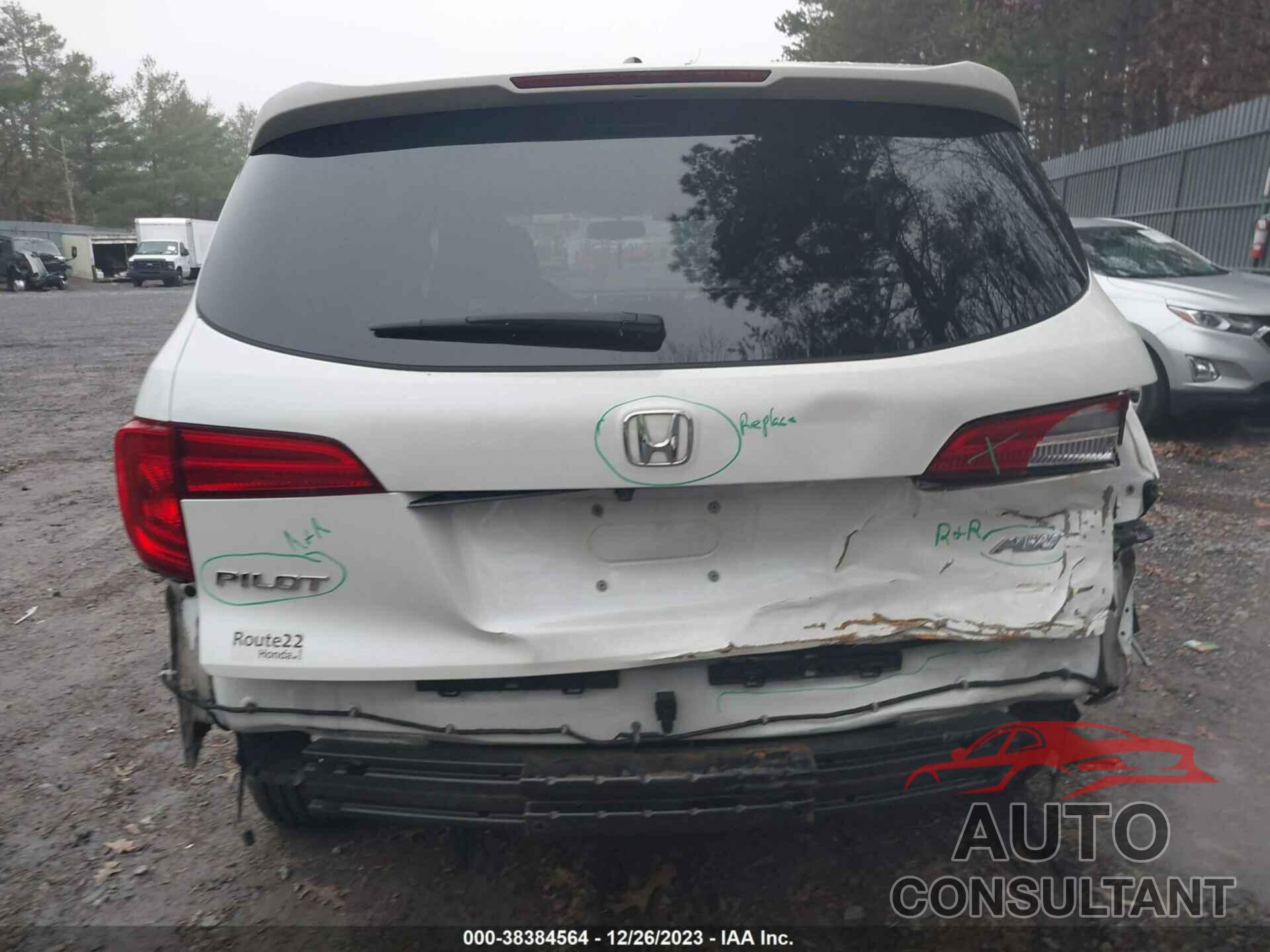 HONDA PILOT 2018 - 5FNYF6H59JB052508