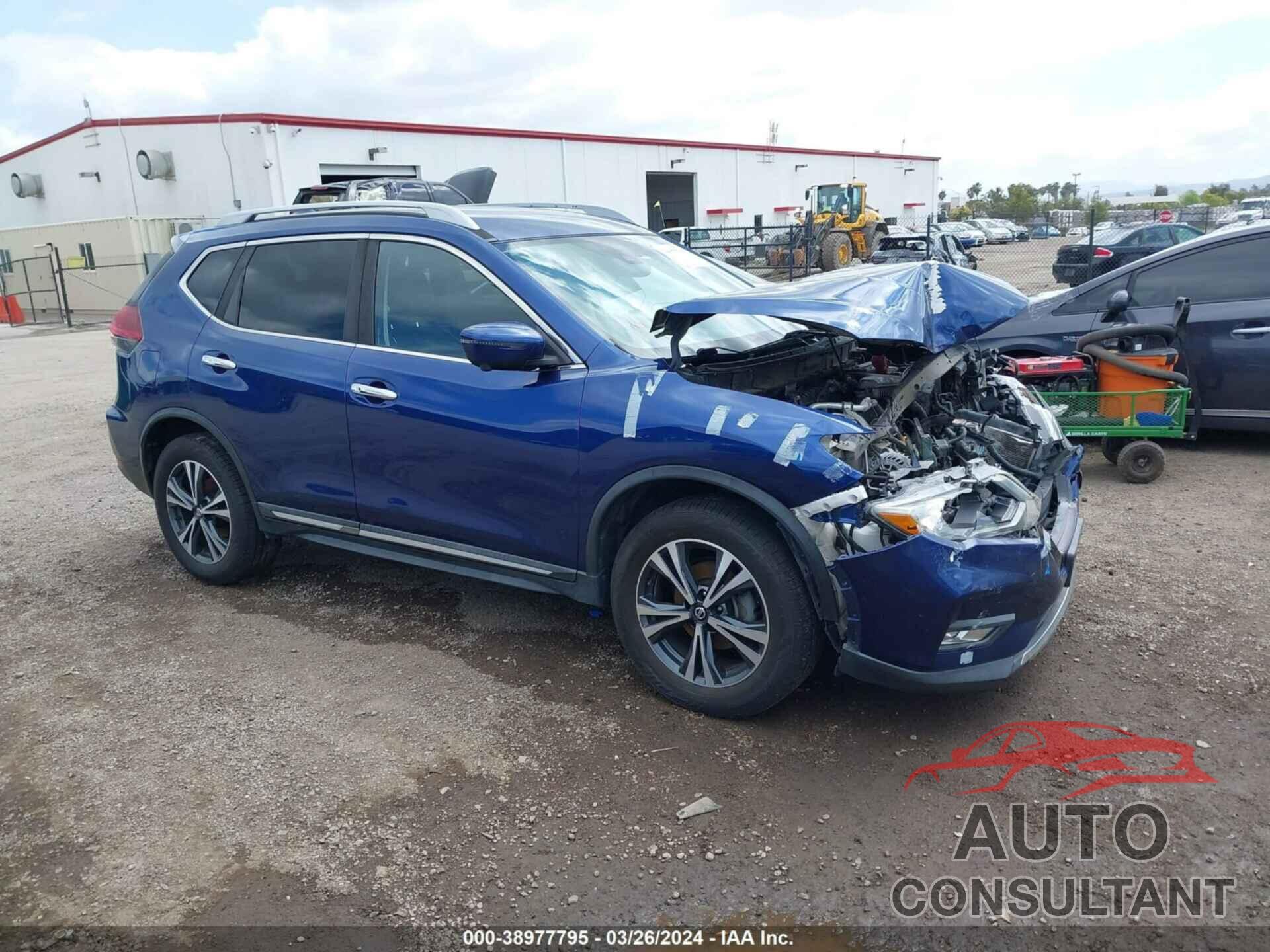 NISSAN ROGUE 2018 - 5N1AT2MV9JC796871