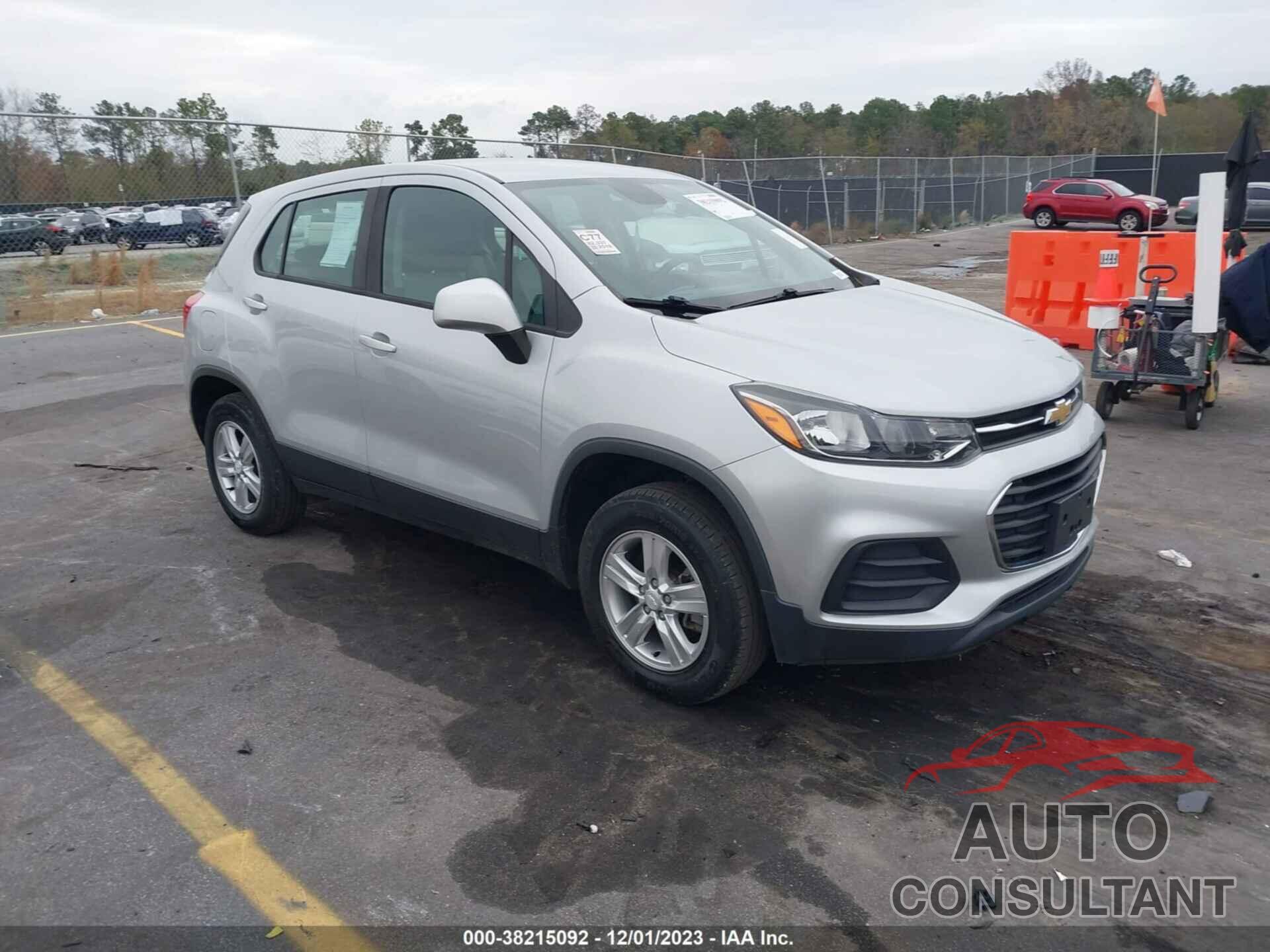 CHEVROLET TRAX 2018 - 3GNCJNSB8JL339168