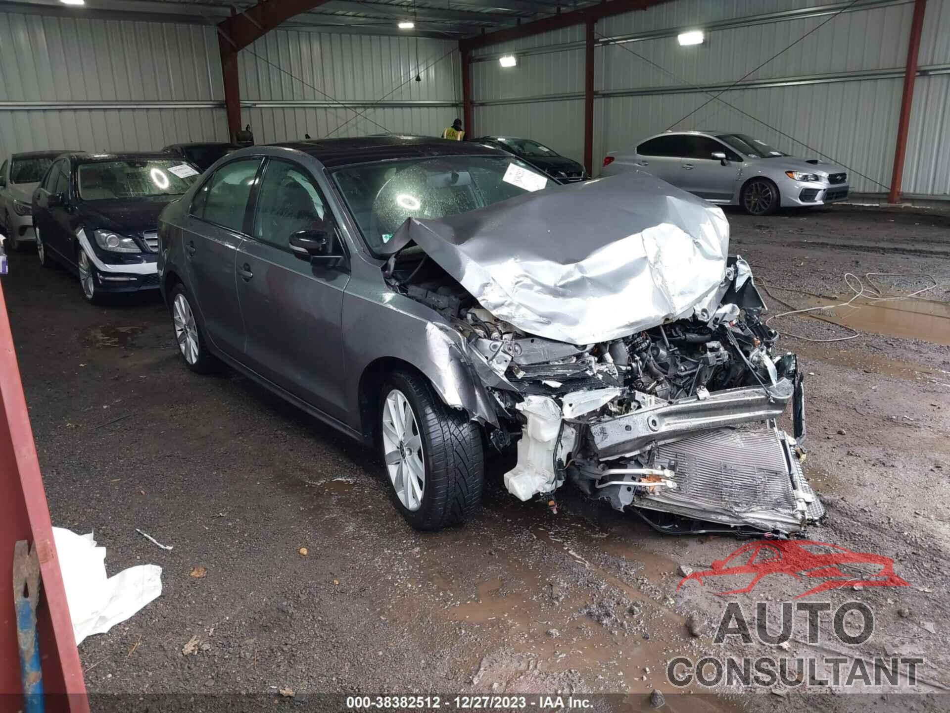 VOLKSWAGEN JETTA 2018 - 3VWD17AJ4JM226004