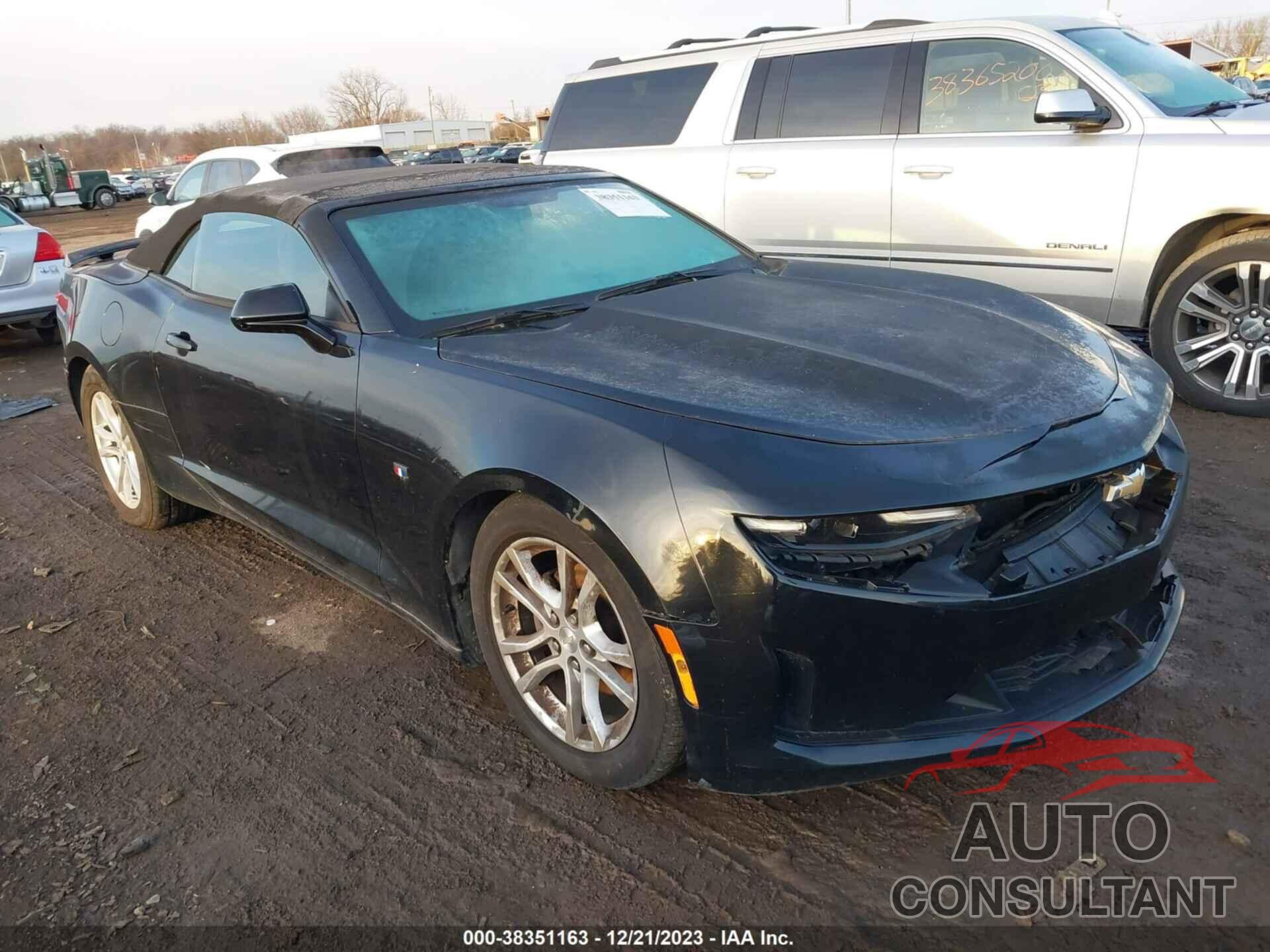 CHEVROLET CAMARO 2019 - 1G1FB3DS7K0121282