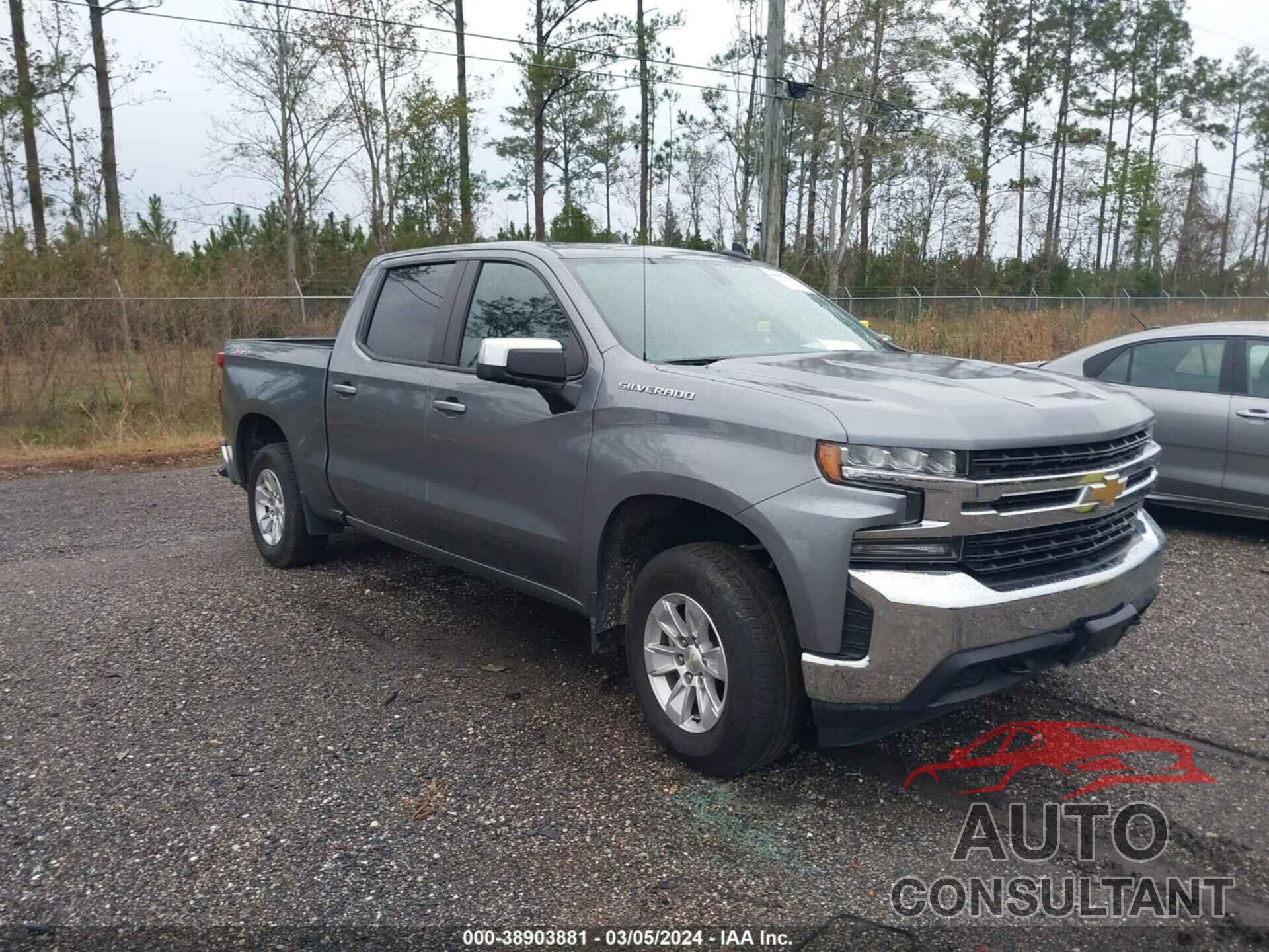 CHEVROLET SILVERADO 1500 2021 - 1GCUYDED2MZ352429