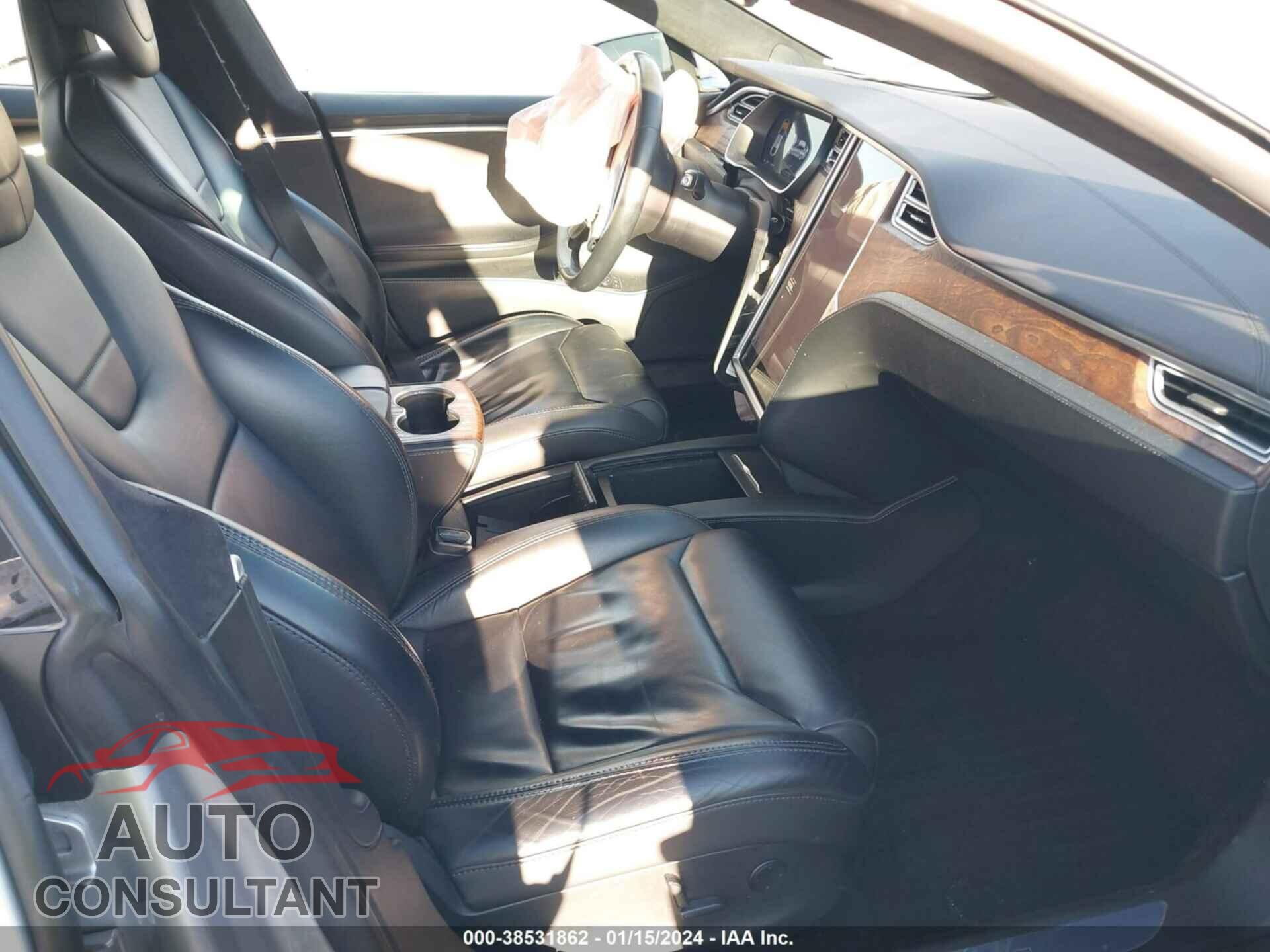 TESLA MODEL S 2017 - 5YJSA1E18HF185666