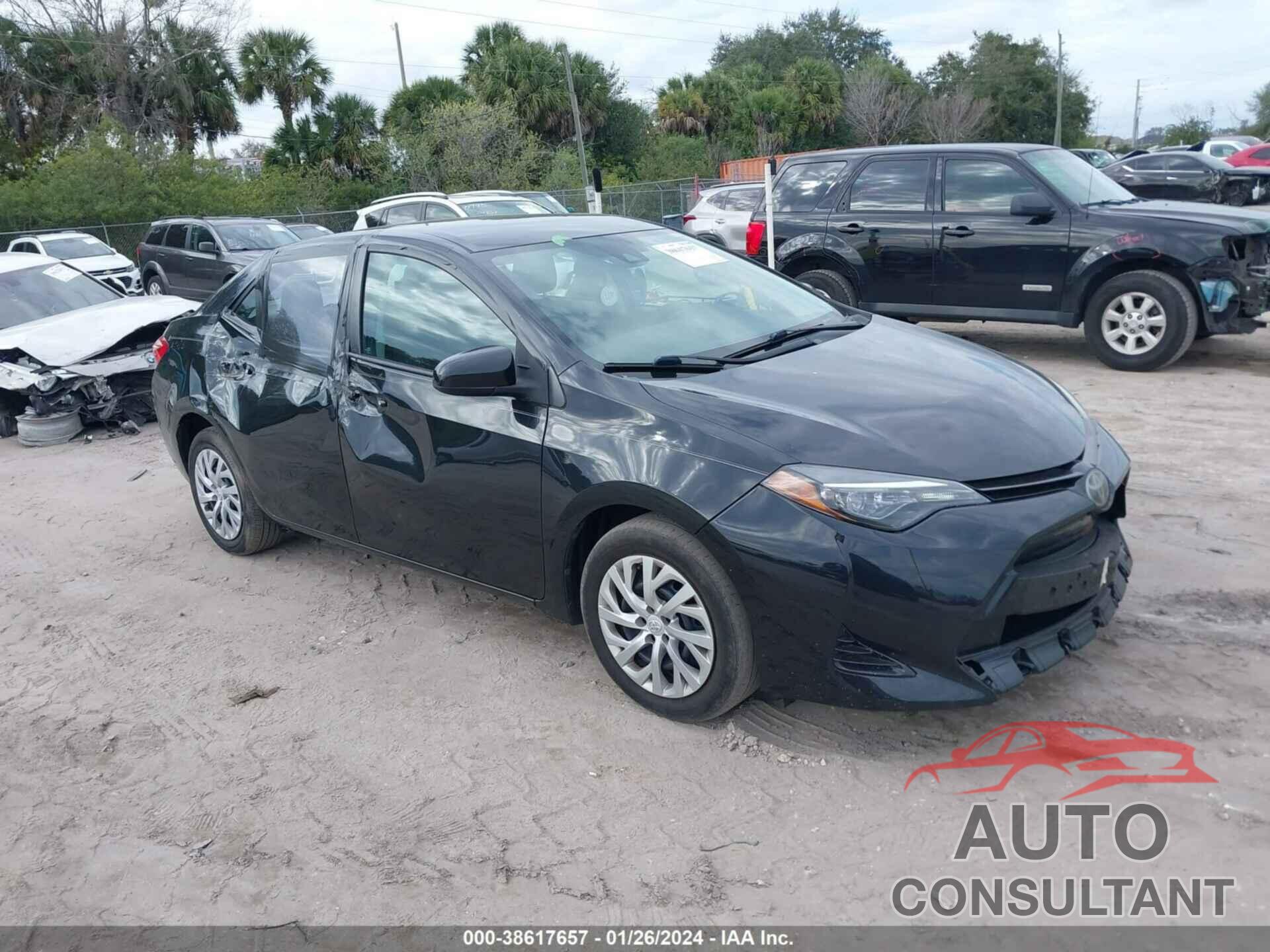 TOYOTA COROLLA 2018 - 2T1BURHE2JC980677