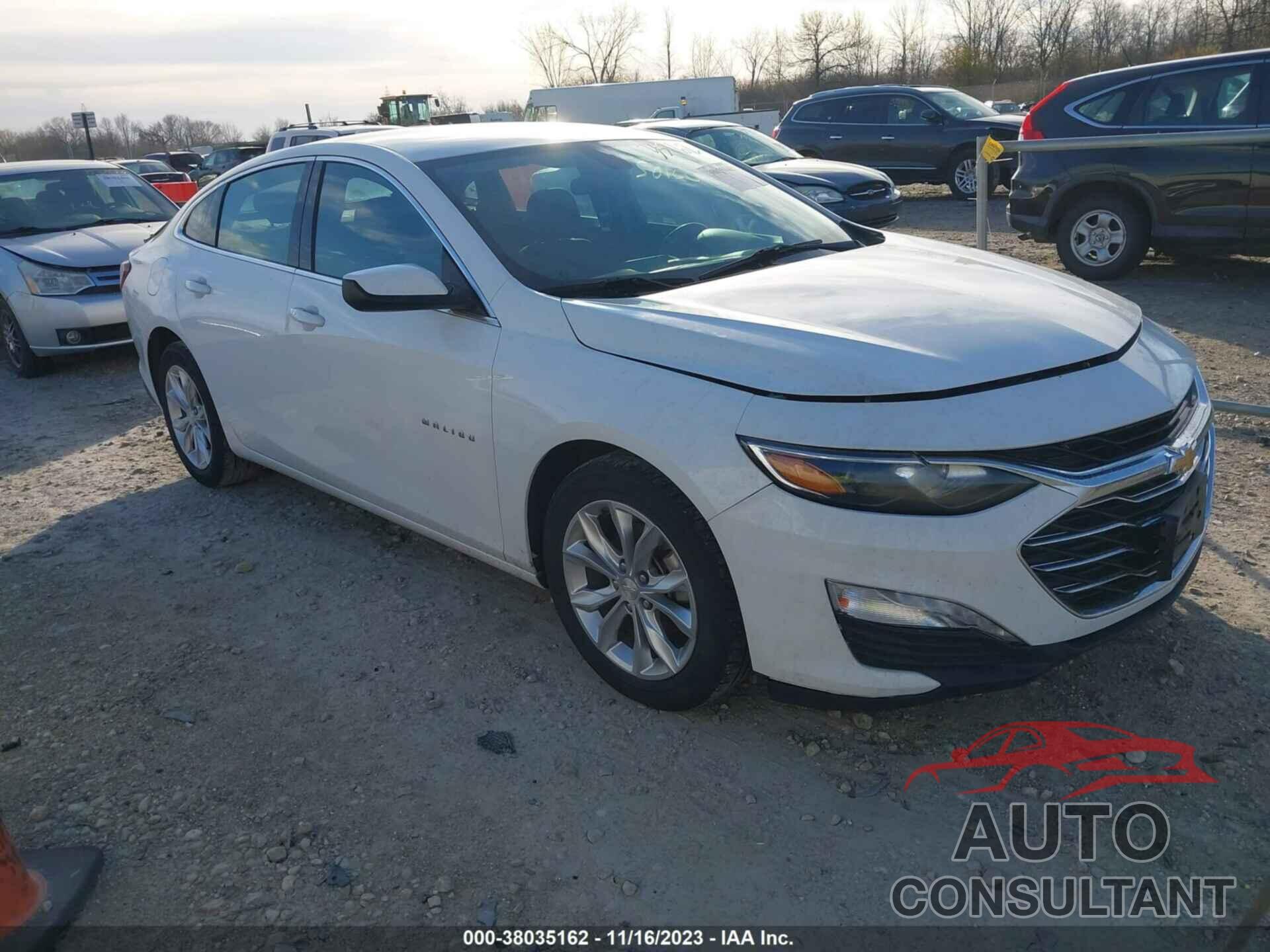 CHEVROLET MALIBU 2020 - 1G1ZD5ST8LF019731