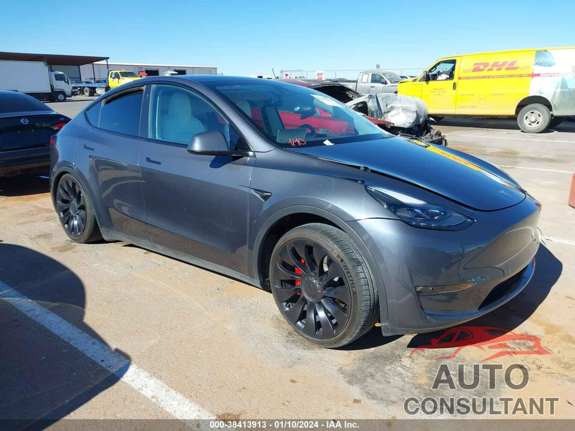 TESLA MODEL Y 2022 - 7SAYGDEF8NF530358