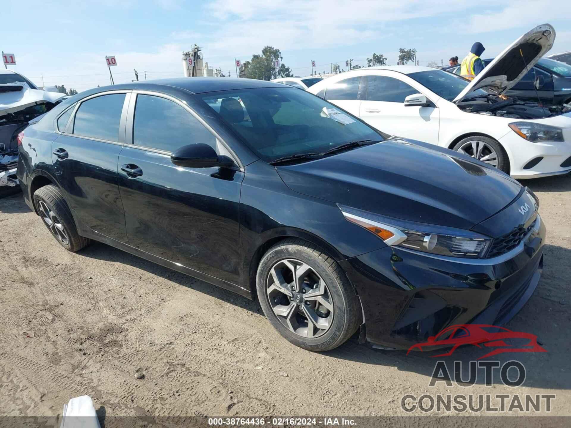 KIA FORTE 2023 - 3KPF24AD5PE551586