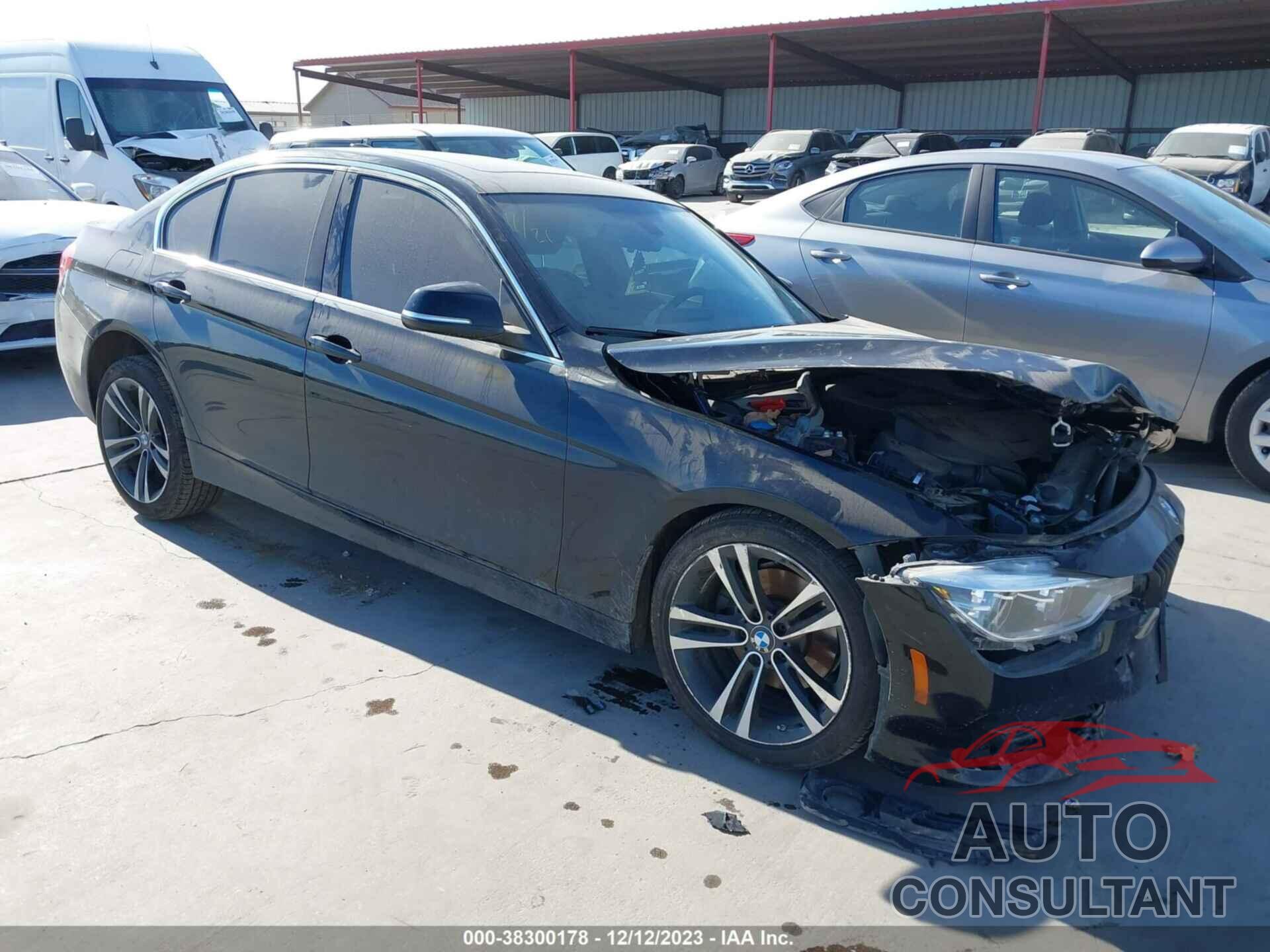 BMW 330I 2018 - WBA8D9G54JNU67677