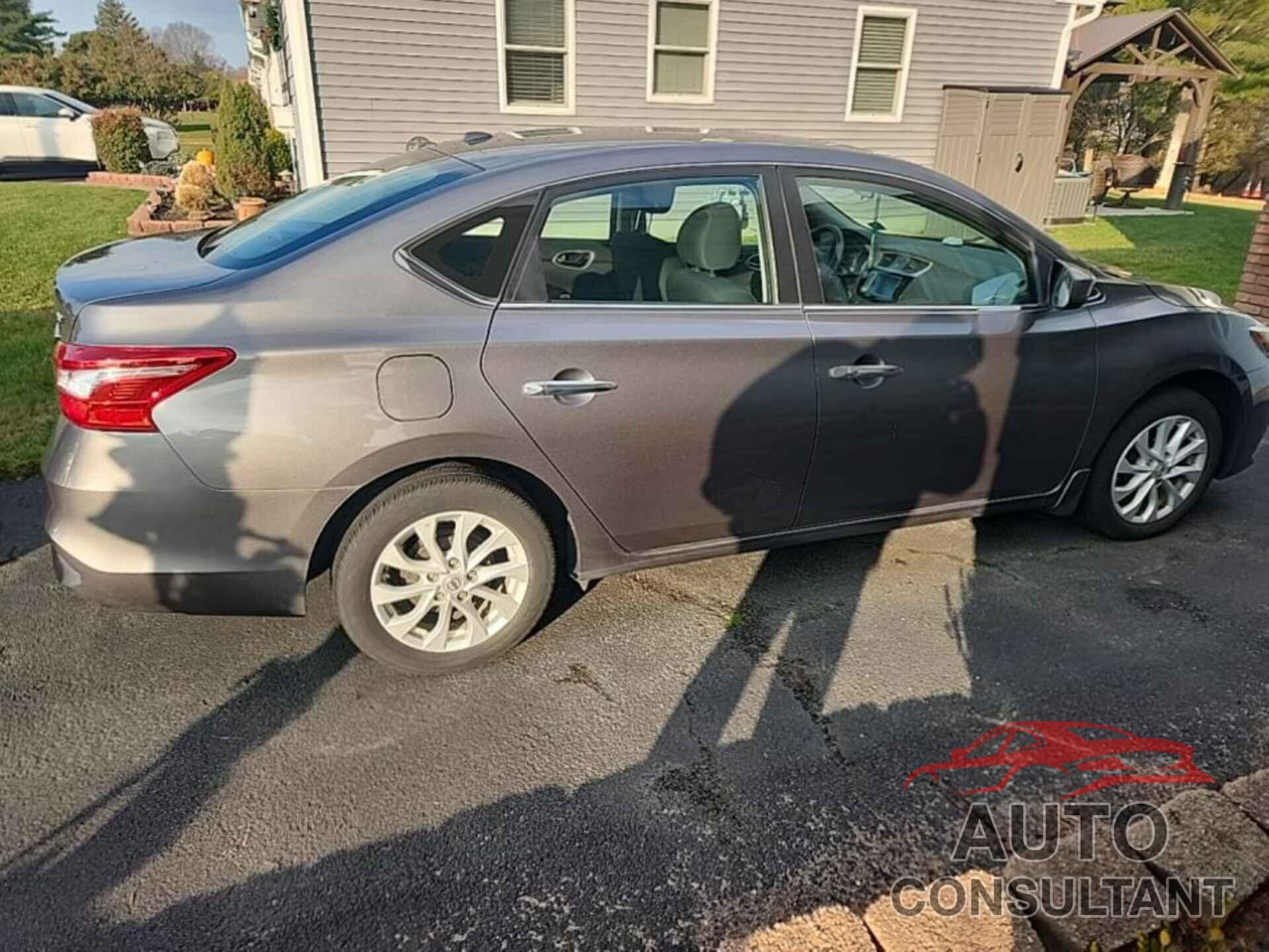 NISSAN SENTRA 2019 - 3N1AB7AP8KY453443